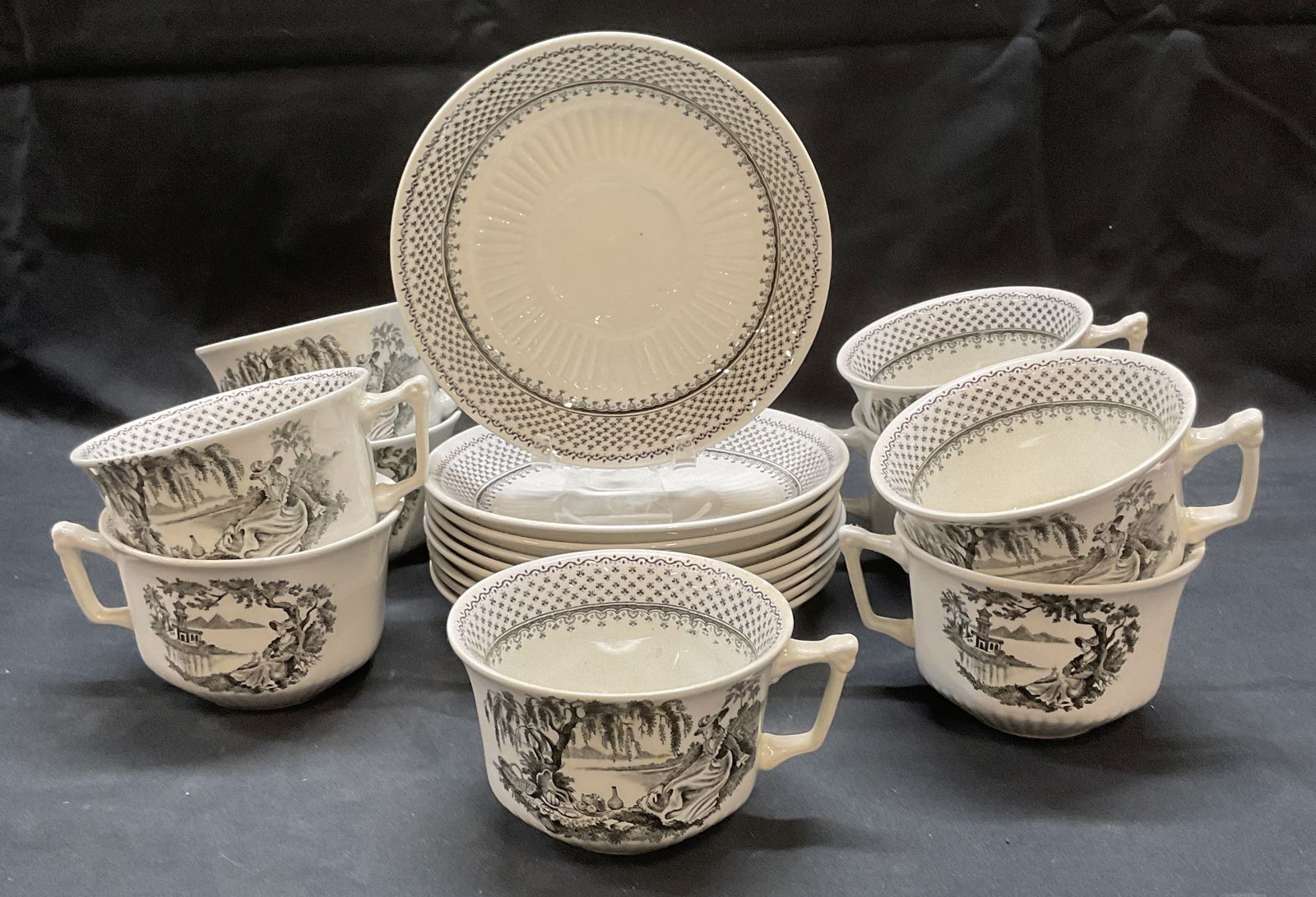 18 Vntg Adams Minuet Ironstone Teacups & Saucers Engl (1 of 6)