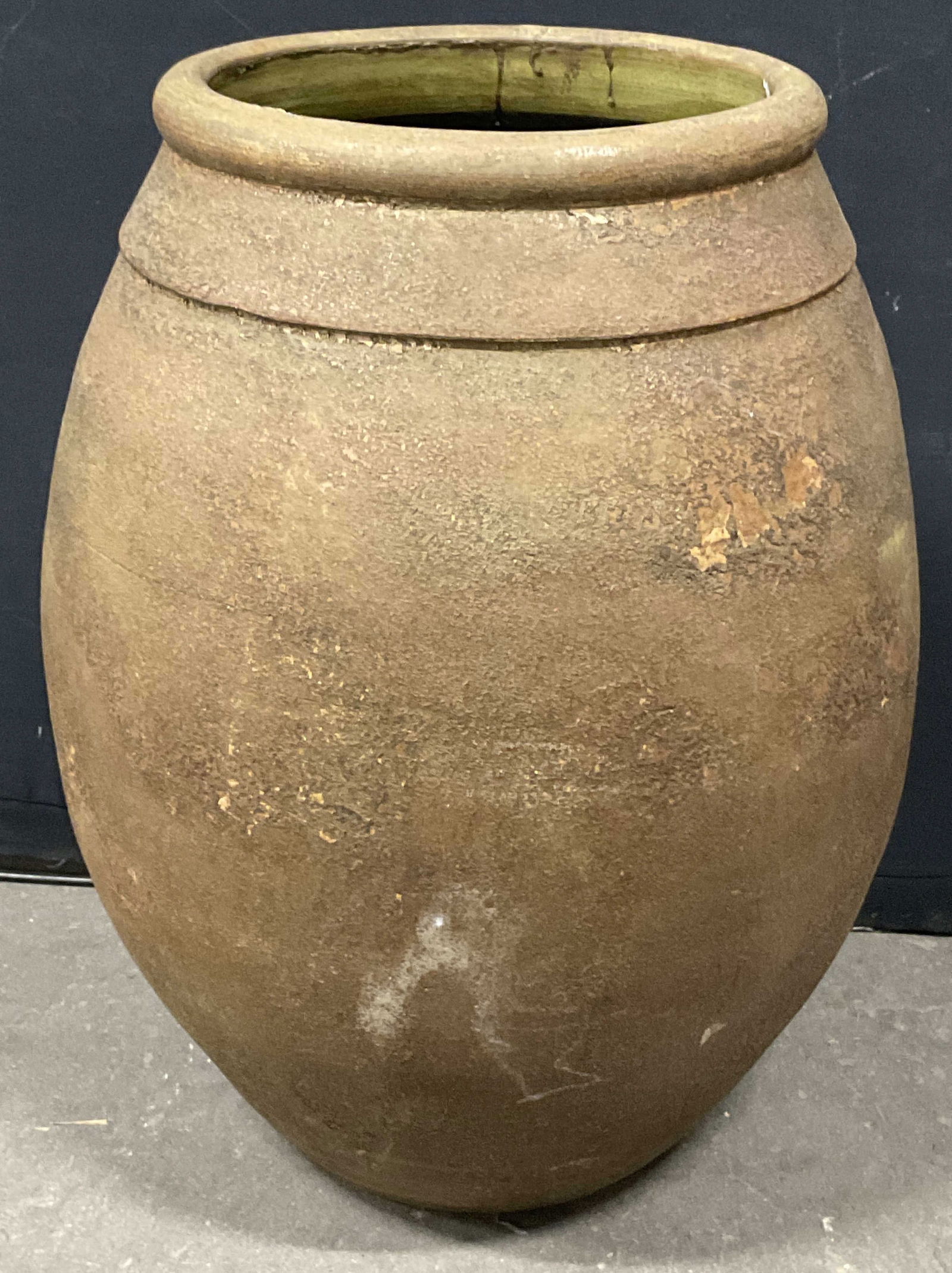 CRATE & BARREL Rustic Pottery Vase / Planter (1 of 7)