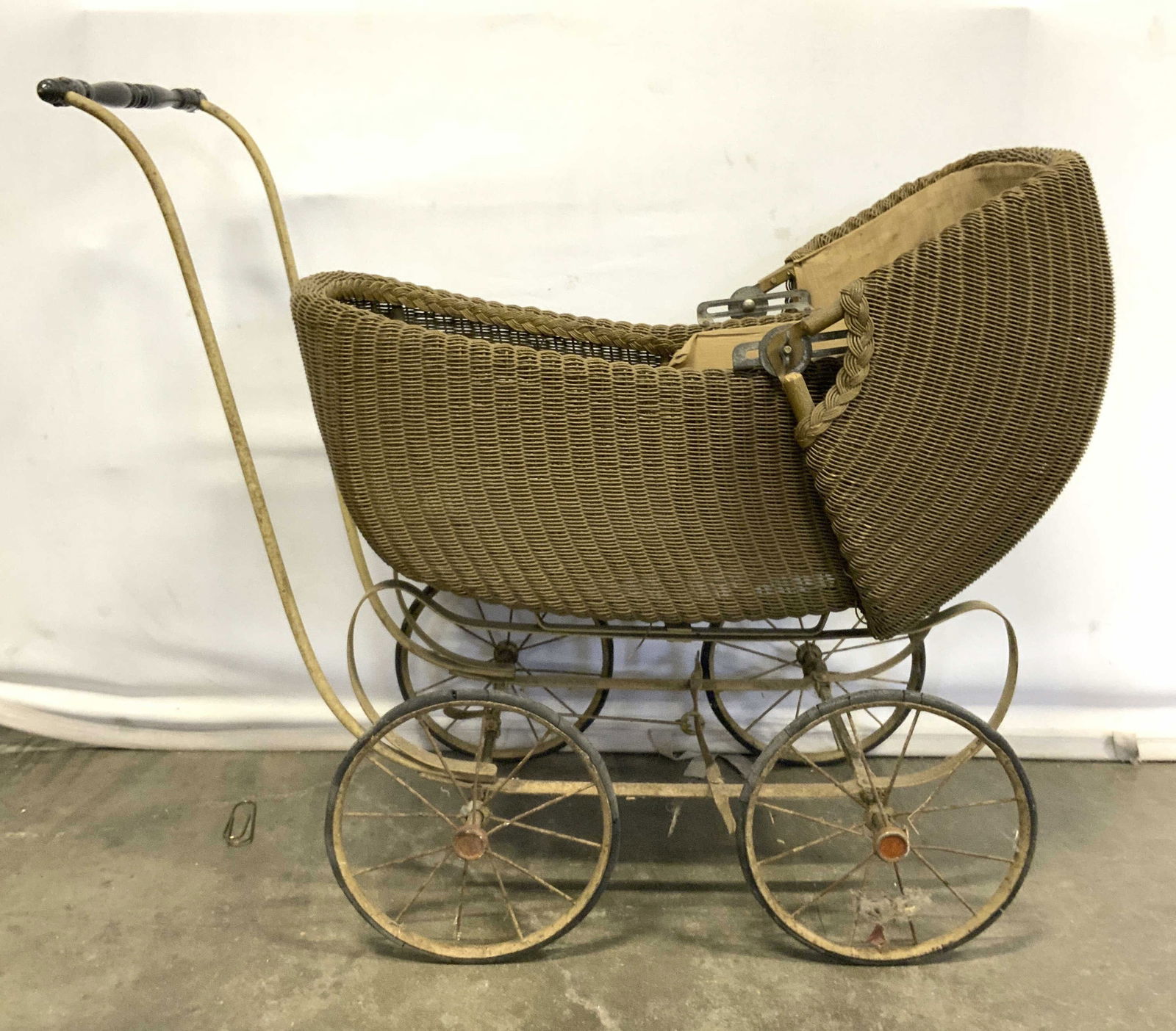 Antique Woven Wicker Stroller W Spoked Wheels (1 of 8)