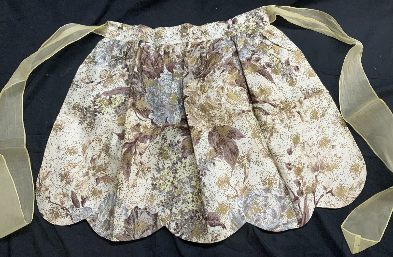 Vntg Hand Painted Waist Apron, Never Worn (1 of 7)