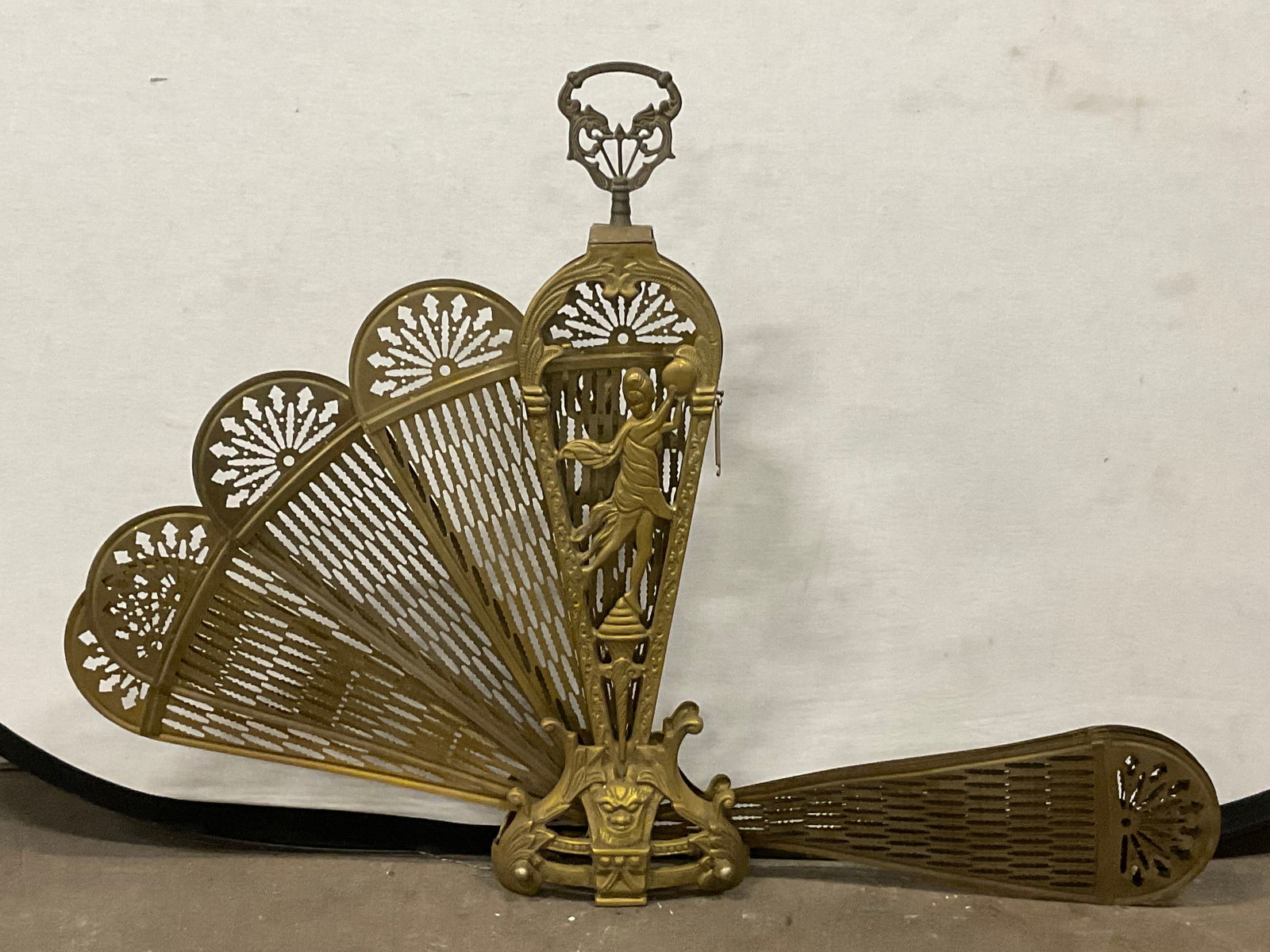 Vintage Brass Figural Folding Fan Fireplace Screen (1 of 10)