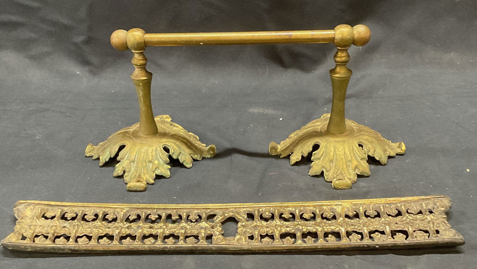 Lot 2 Vintage Brass Towel Bar & Accessory (1 of 6)