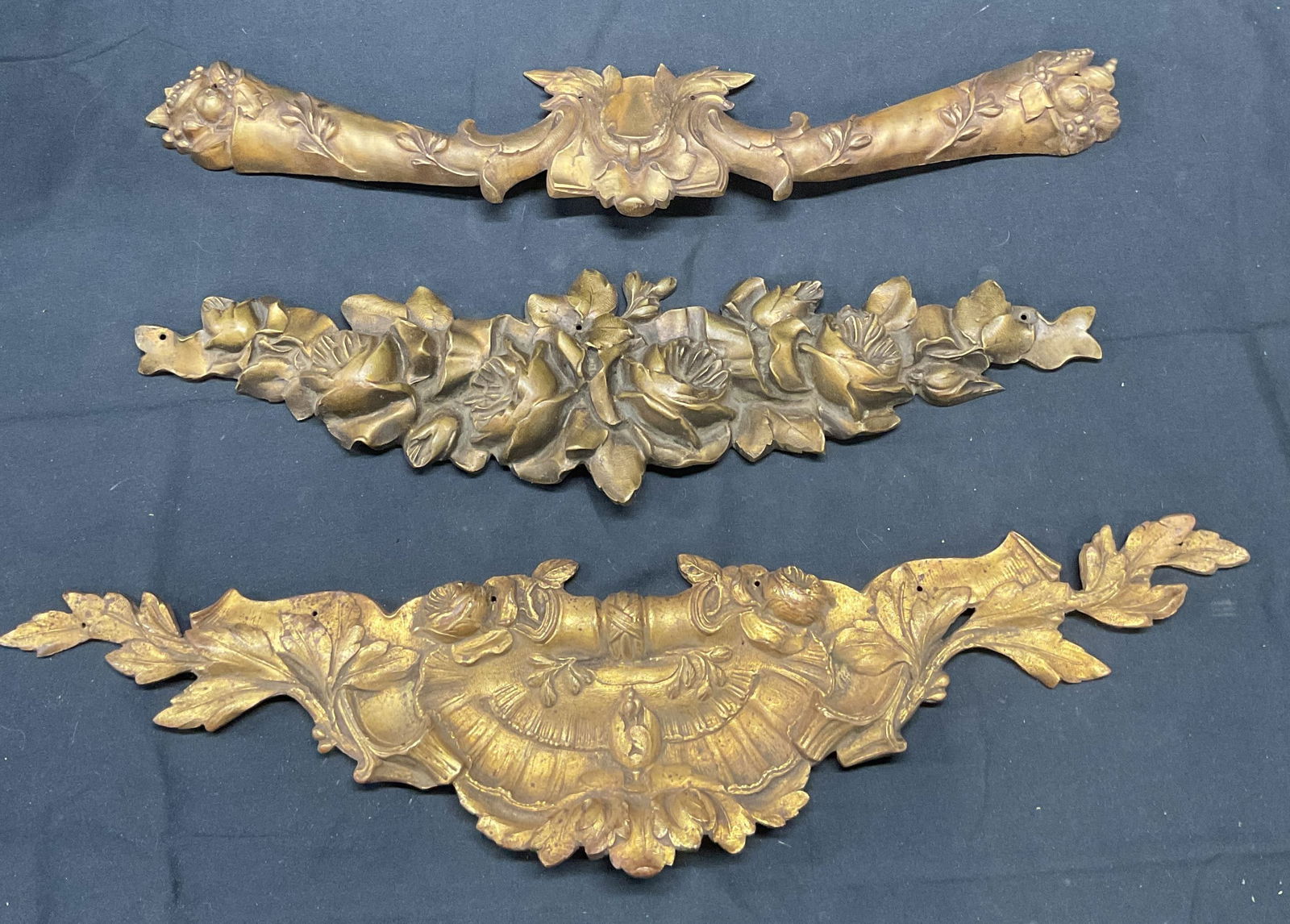 Lot 3 Vintage Brass Decorative Appliques (1 of 7)