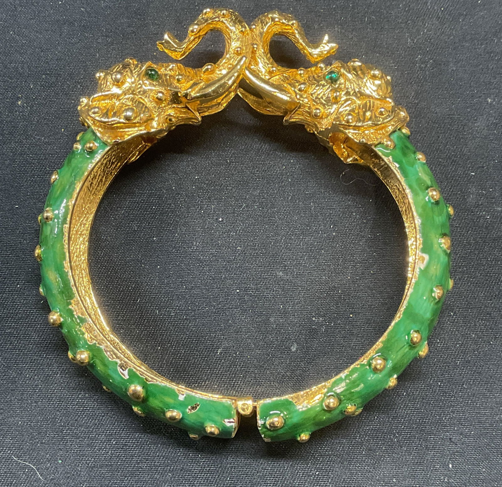 Vntg KJL Kenneth Lane Gold Tn Elephant Bangle (1 of 6)