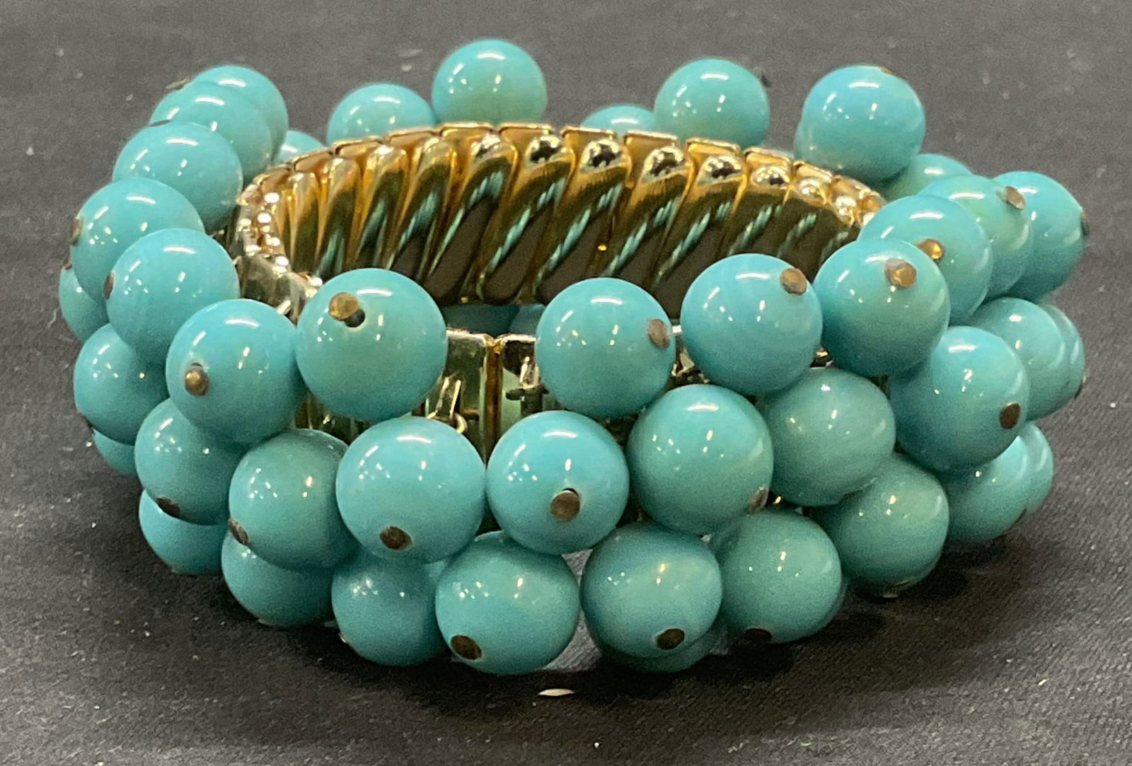 Vintage Turquoise Tn Beaded Gold Tn Bracelet (1 of 6)