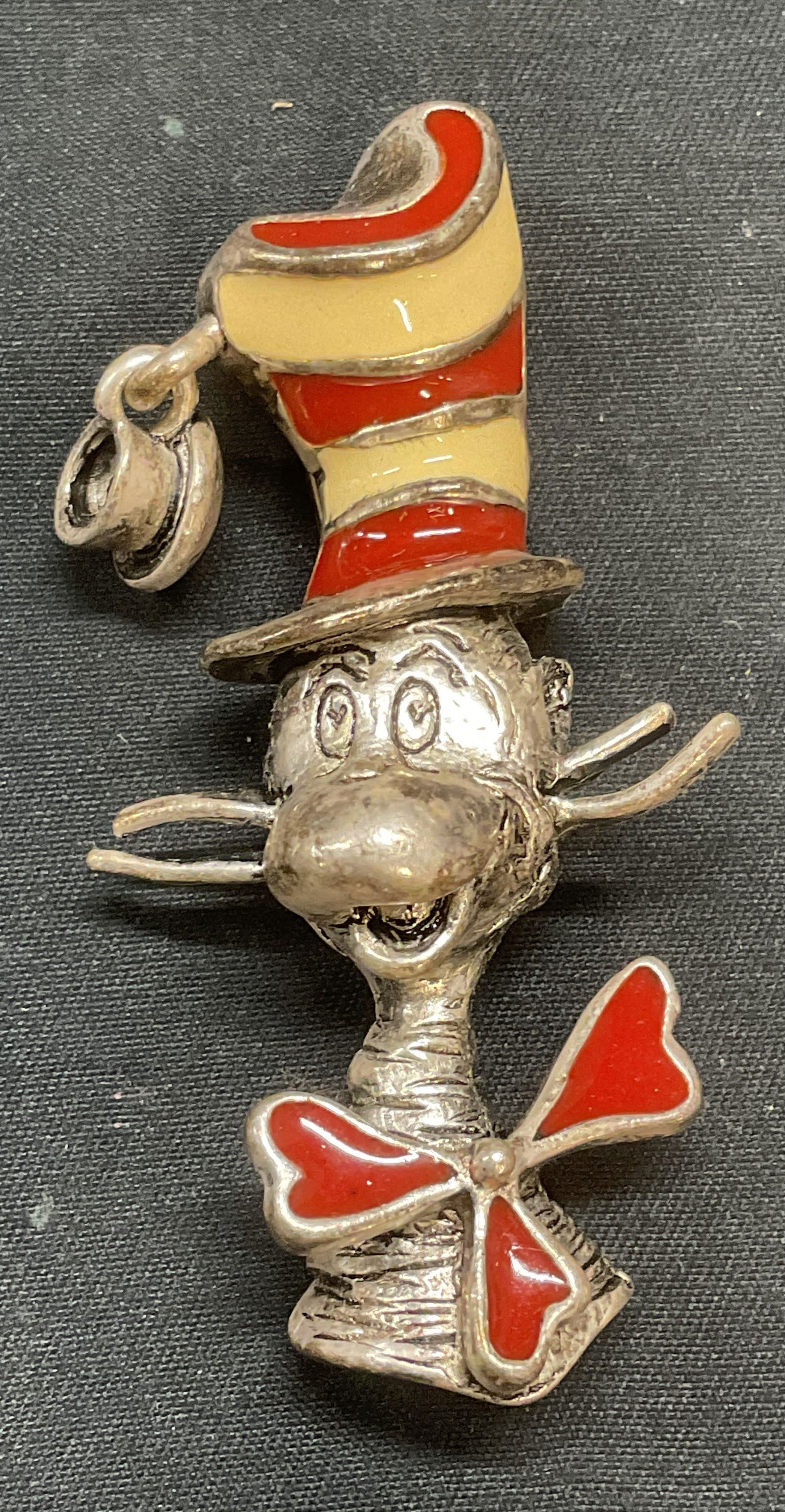 Vintage Silver Tn Enamel Cat In The Hat Brooch (1 of 6)