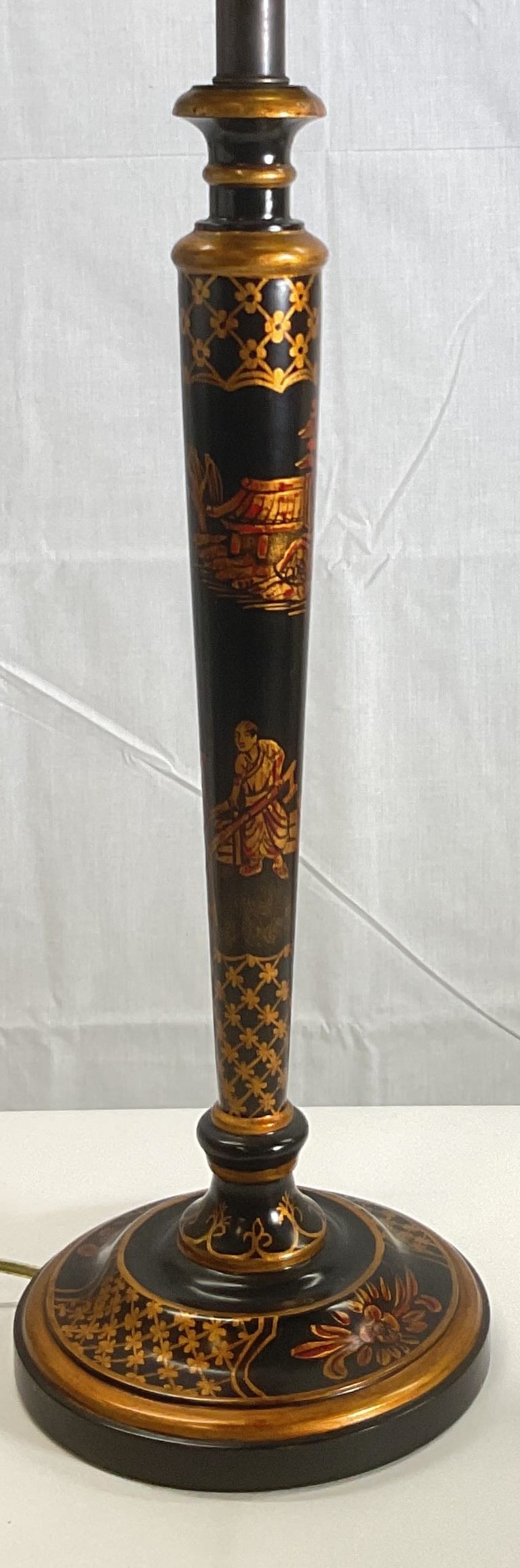 Asian Gilt Lacquered Wood Table Lamp (1 of 10)