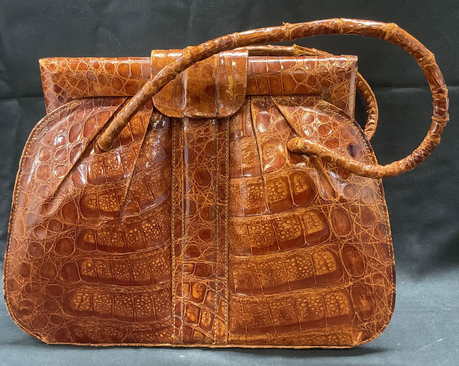 Vintage brown Alligator Leather Handbag, Cuba (1 of 11)