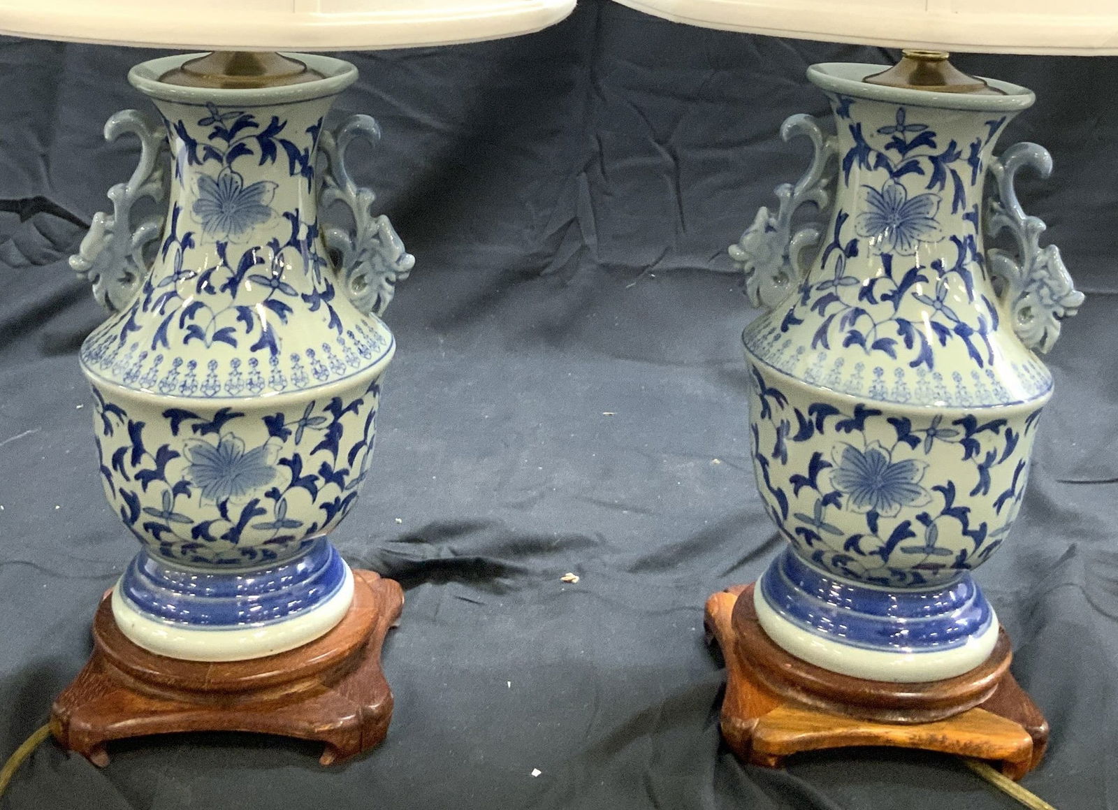 Pr Asian Chinoiserie Lamps W Wood Bases & Shades (1 of 9)