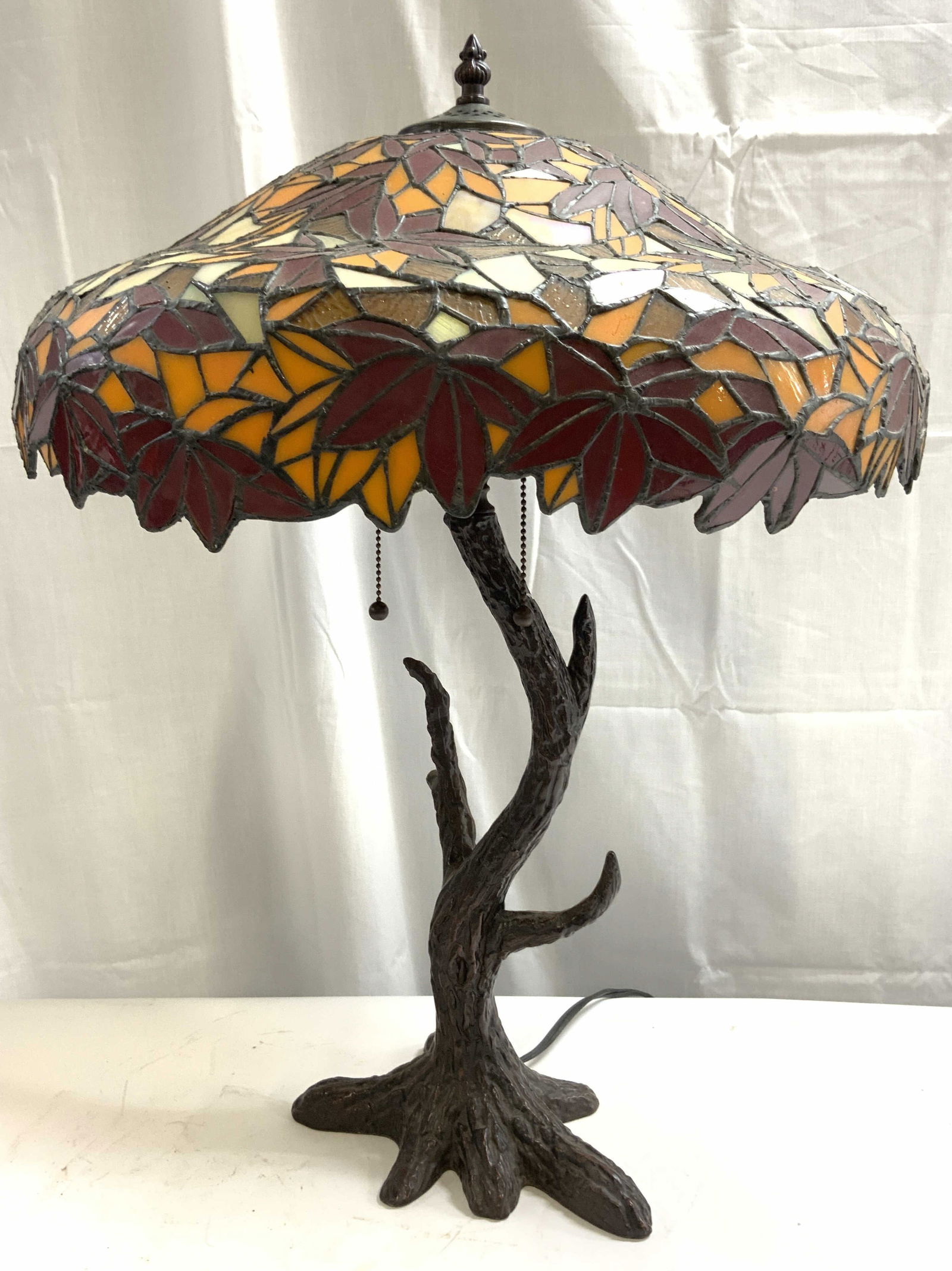 Tiffany Style Stained Glass Shade Tree Lamp (1 of 8)
