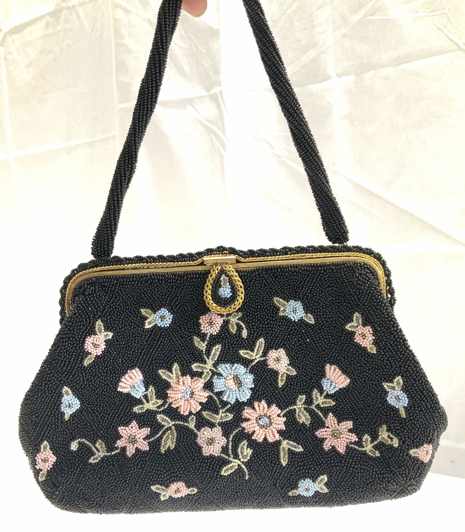 DELILL Handmade Micro Beaded Purse, France (1 of 7)