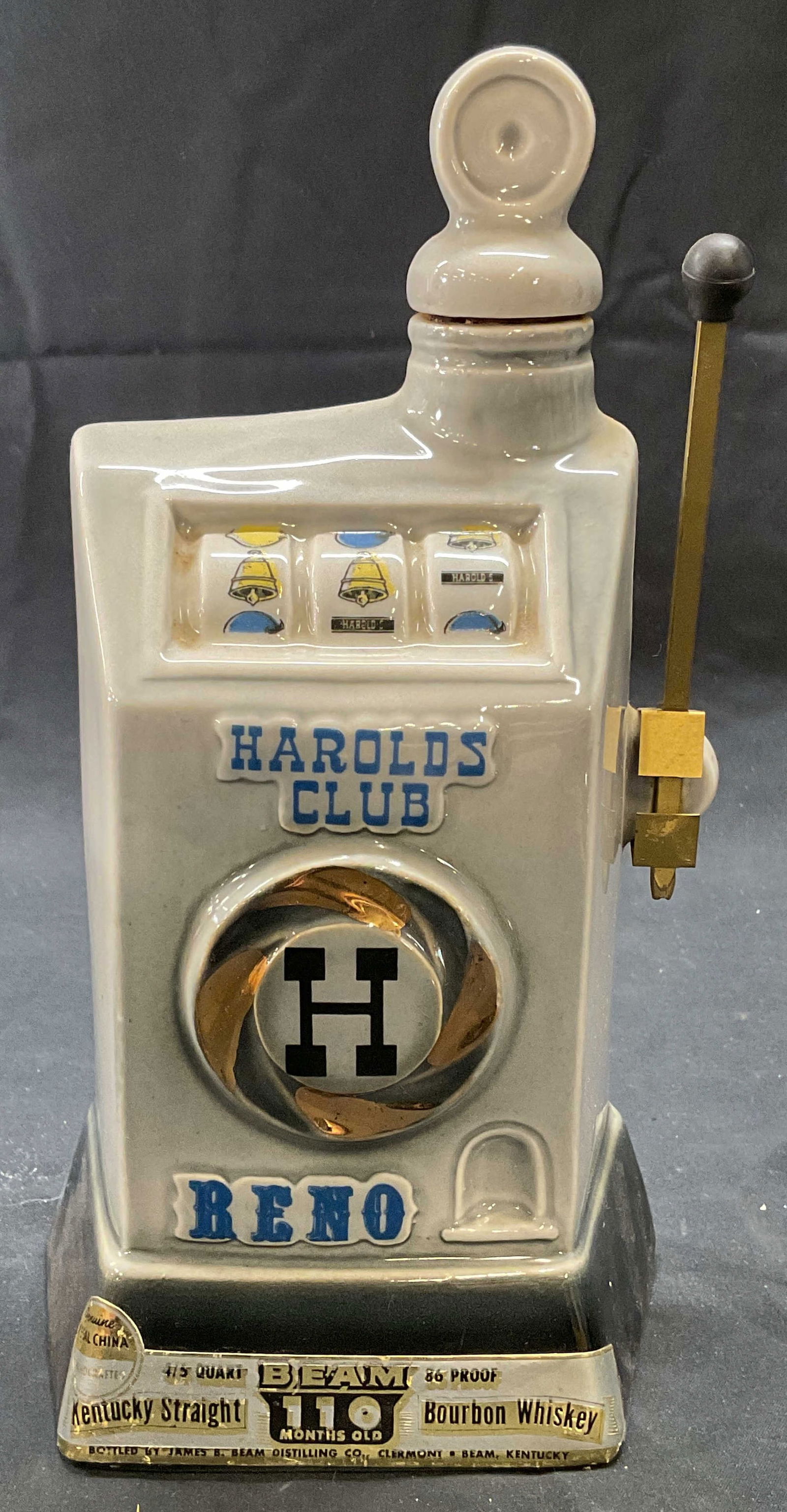 1968 Jim Beam Slot Machine Ceramic Decanter (1 of 6)