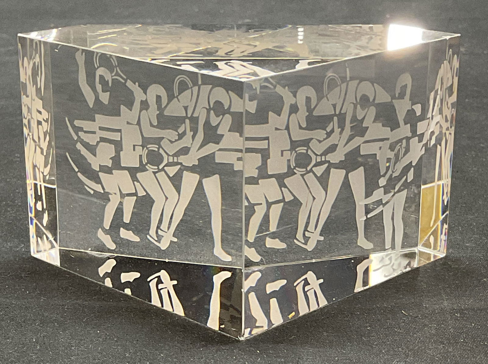 Steuben Art Glass Tennis Players Paperweight (1 of 6)