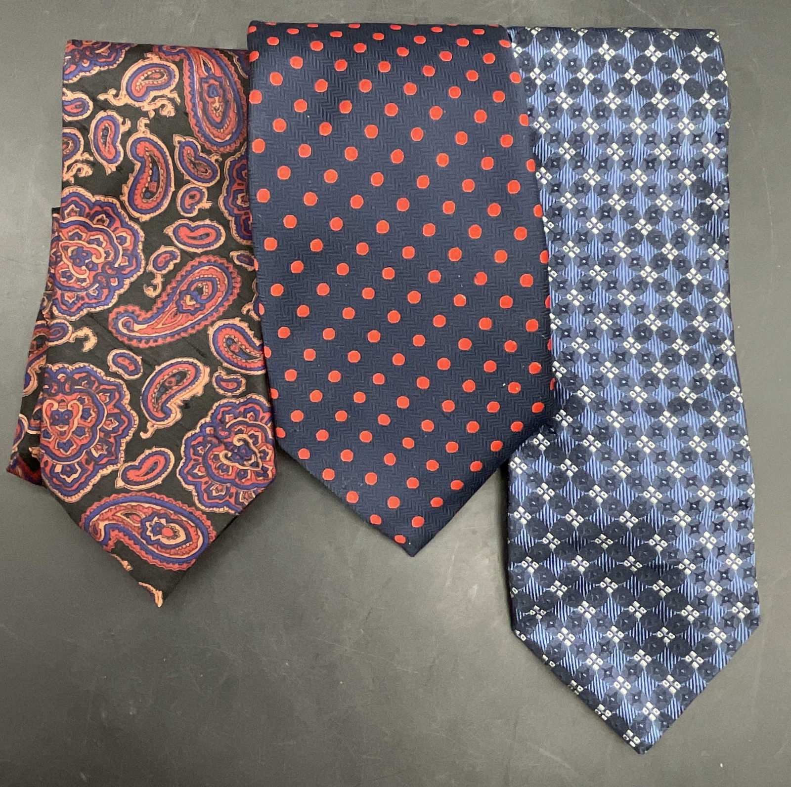 Lot 3 Vintage Patterned Ties, KAISER & More (1 of 8)