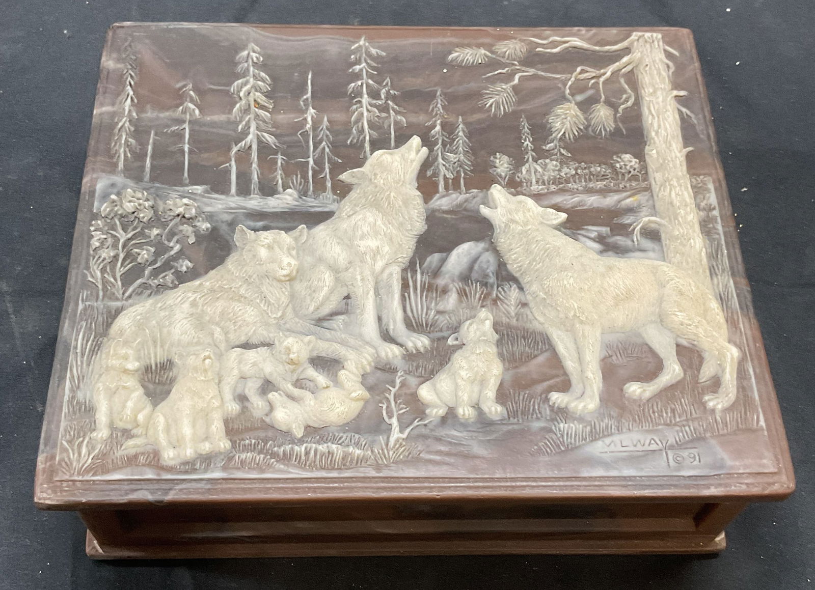 Genuine Incolay Stone Wolf Jewelry Box USA (1 of 6)