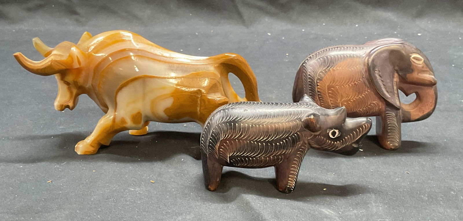 Lot 3 Carved Onyx Bull, Stone Rhino, Kenya + (1 of 10)