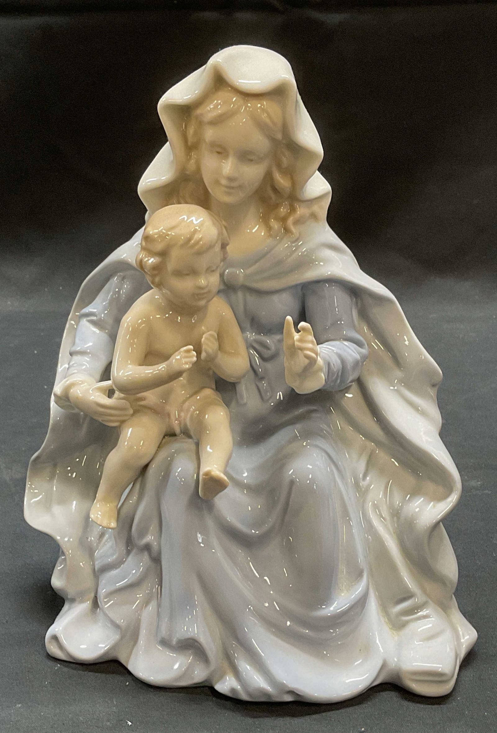 Roman Valencia Collection Mother & Child Figural (1 of 6)