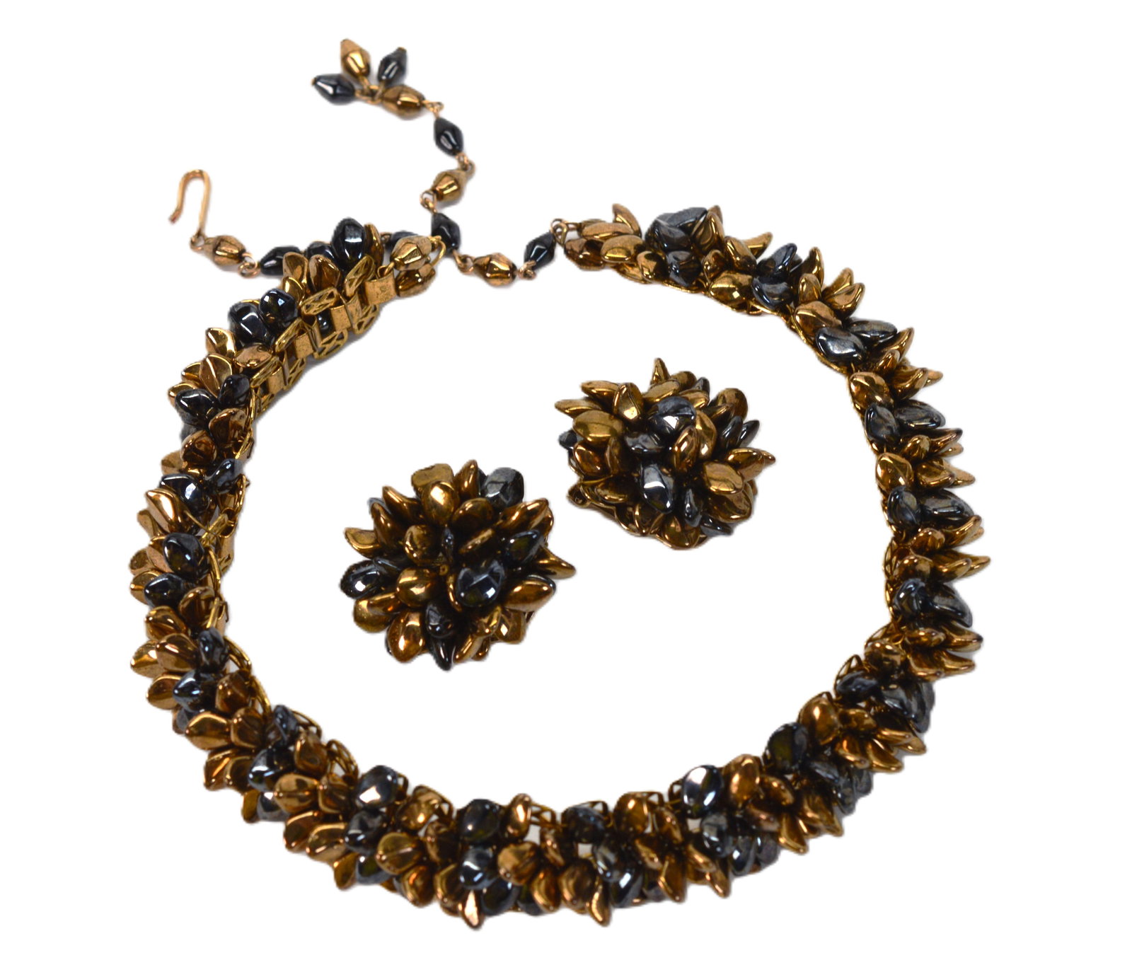 Vintage Handcrafted Necklace Earrings Set: Mixed copper and hematite 14-16 in adjustable necklace with matching clip on earrings. Beautifully handcrafted by an unknown artist.PREOWNEDNBBS4