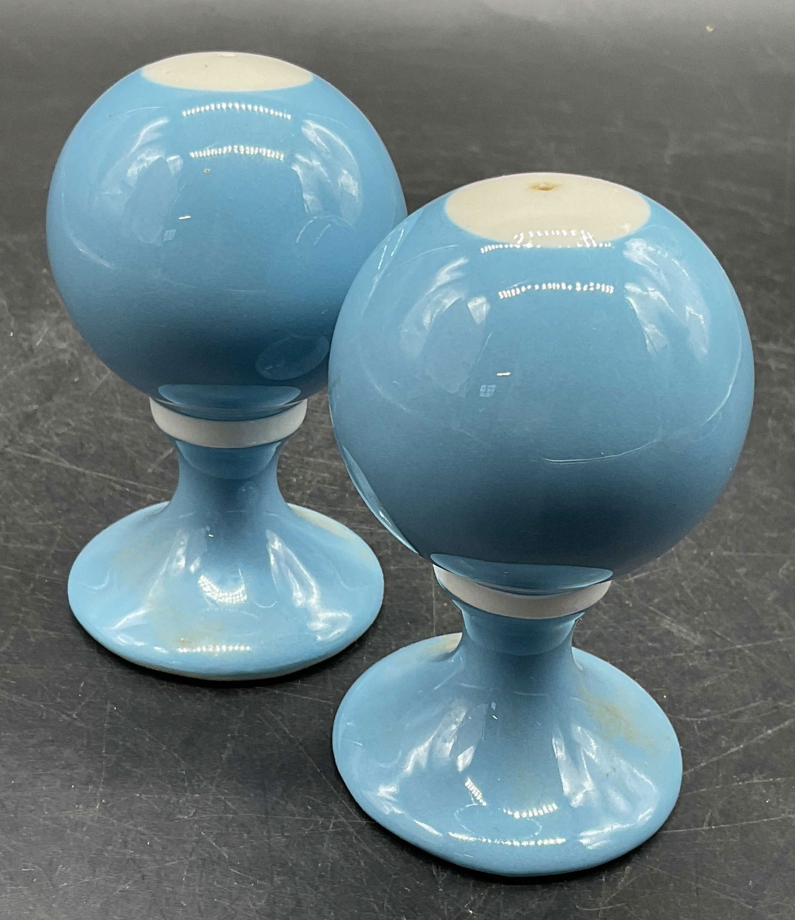 Pair LA FONDA DEL SOL Mid Century Modern Shakers (1 of 9)