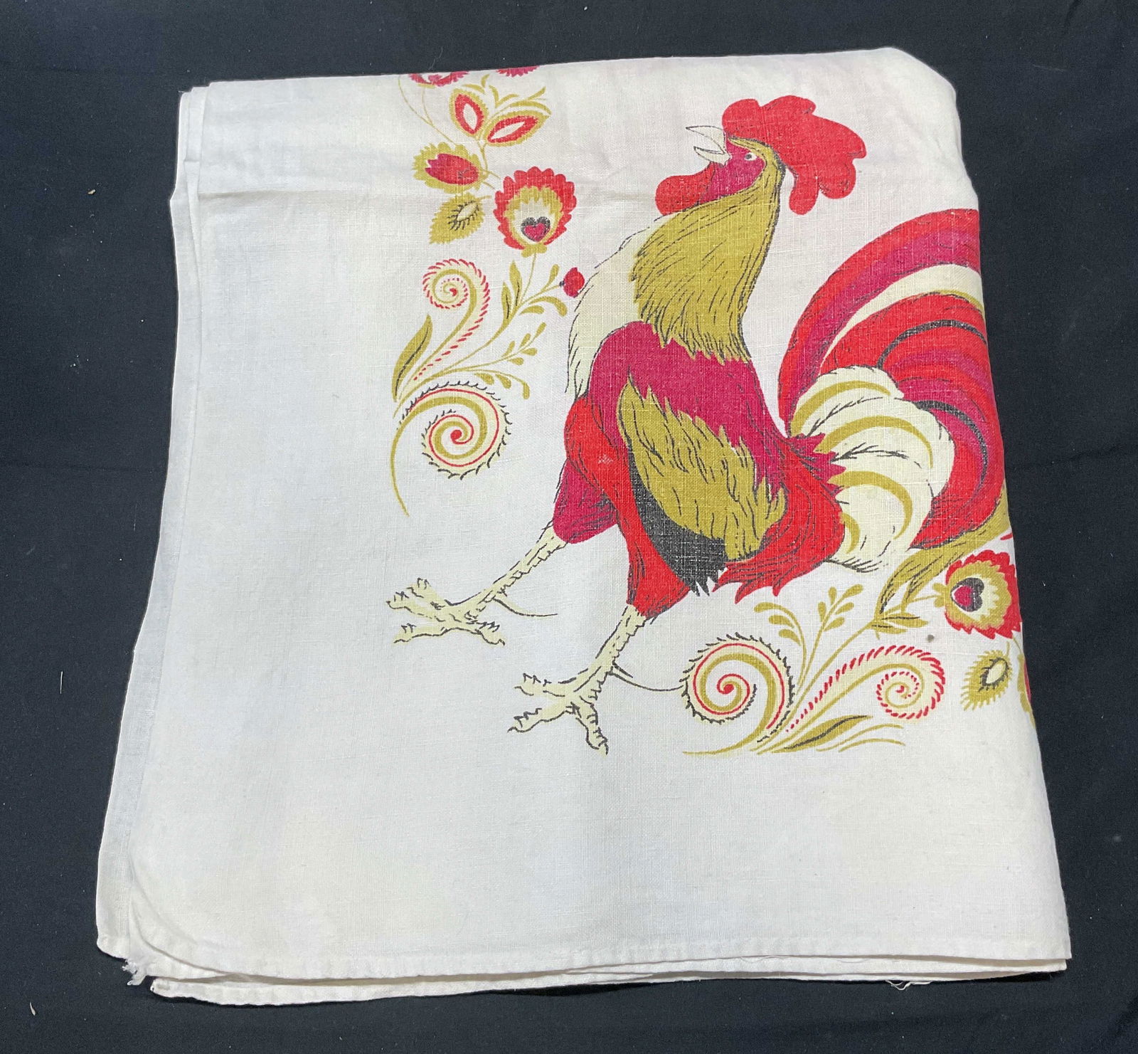 Vintage White Cotton Rooster Print Tablecloth (1 of 6)