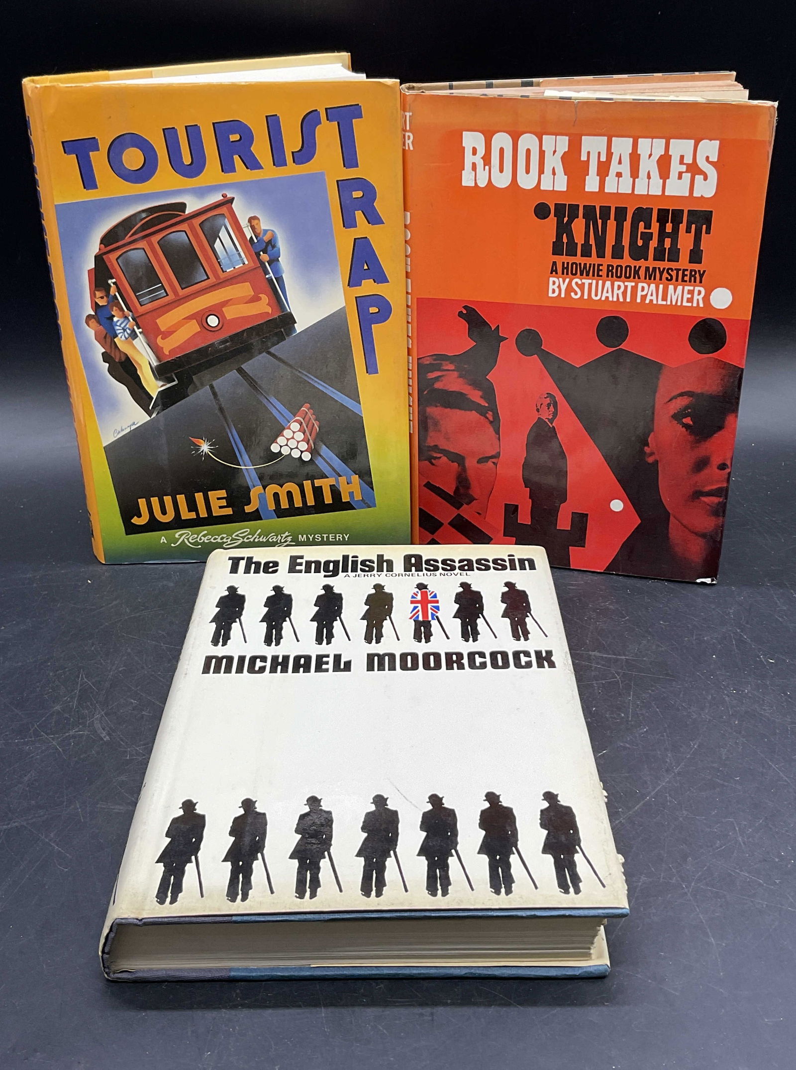 3 First Ed & First Printing Vntg Books Illustr 1968+ (1 of 16)