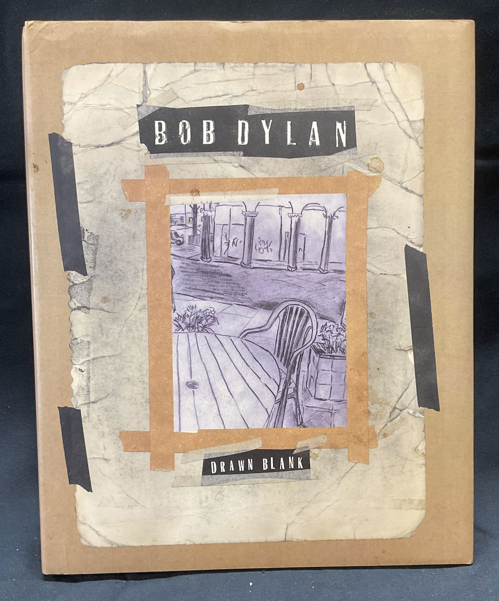 Drawn Blank, Bob Dylan, Illustr, 1st Edt 1994: Hardcover copy of Drawn Blank by Bob Dylan. Published by Random House, 1994. First edition. Illustrated art book. Measures approx. 10.25 x 8.25 inches. Some wear to cover, pages, and binding observed.