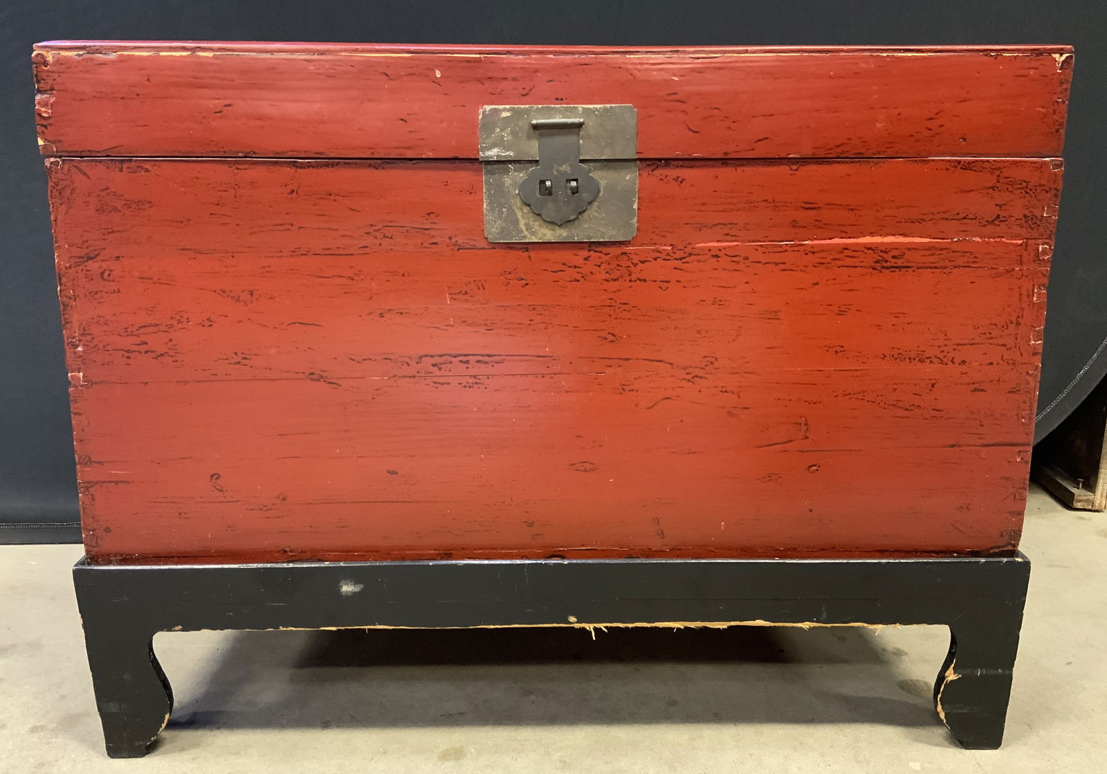 Vintage Asian Lacquered Wooden Chest W Stand (1 of 8)