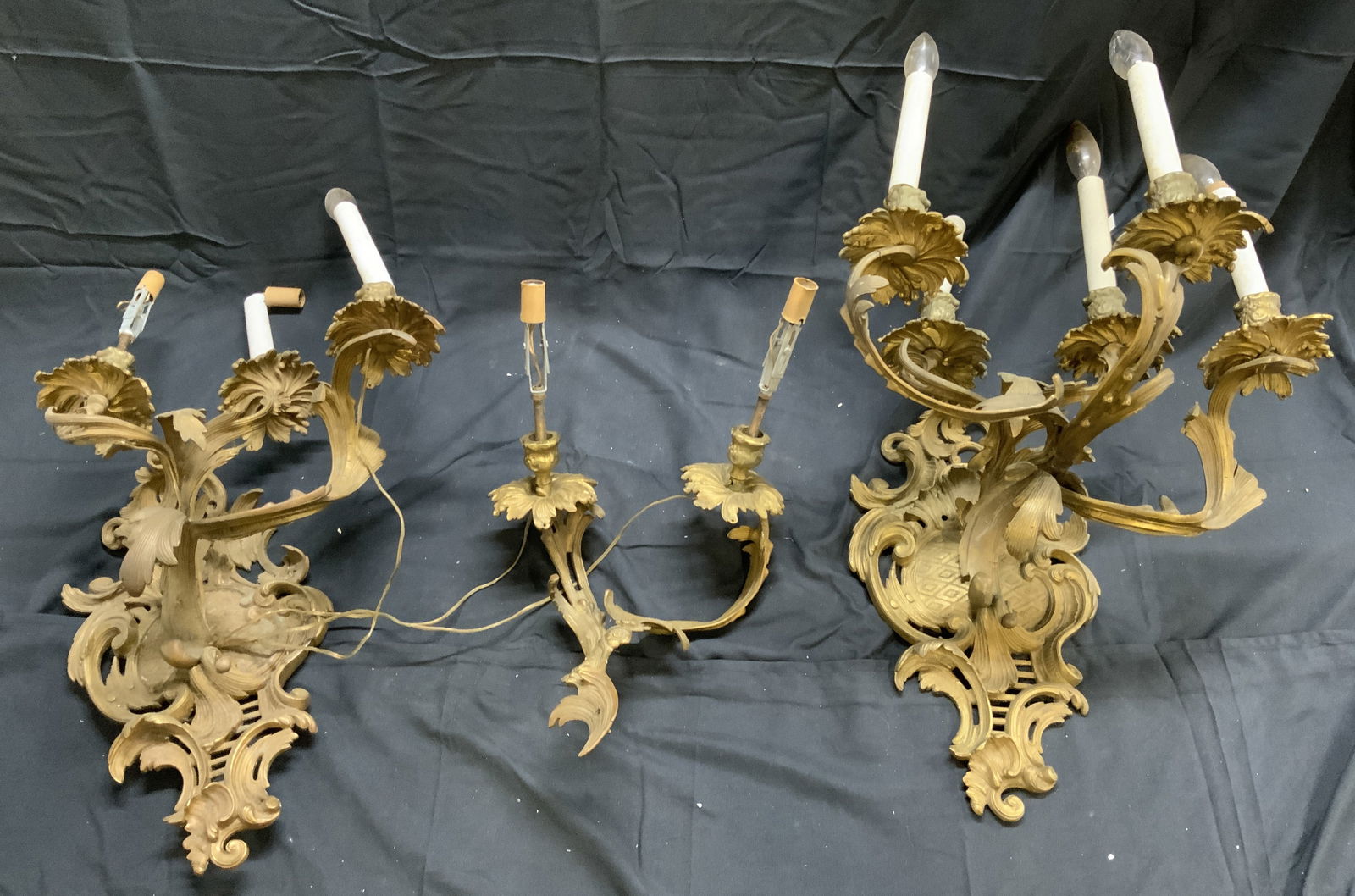 Lot 3 Ornate Gilt Metal Wall Sconces (1 of 7)