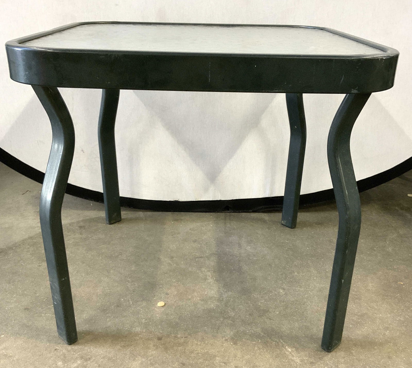 Metal Outdoor Patio Side Table (1 of 7)