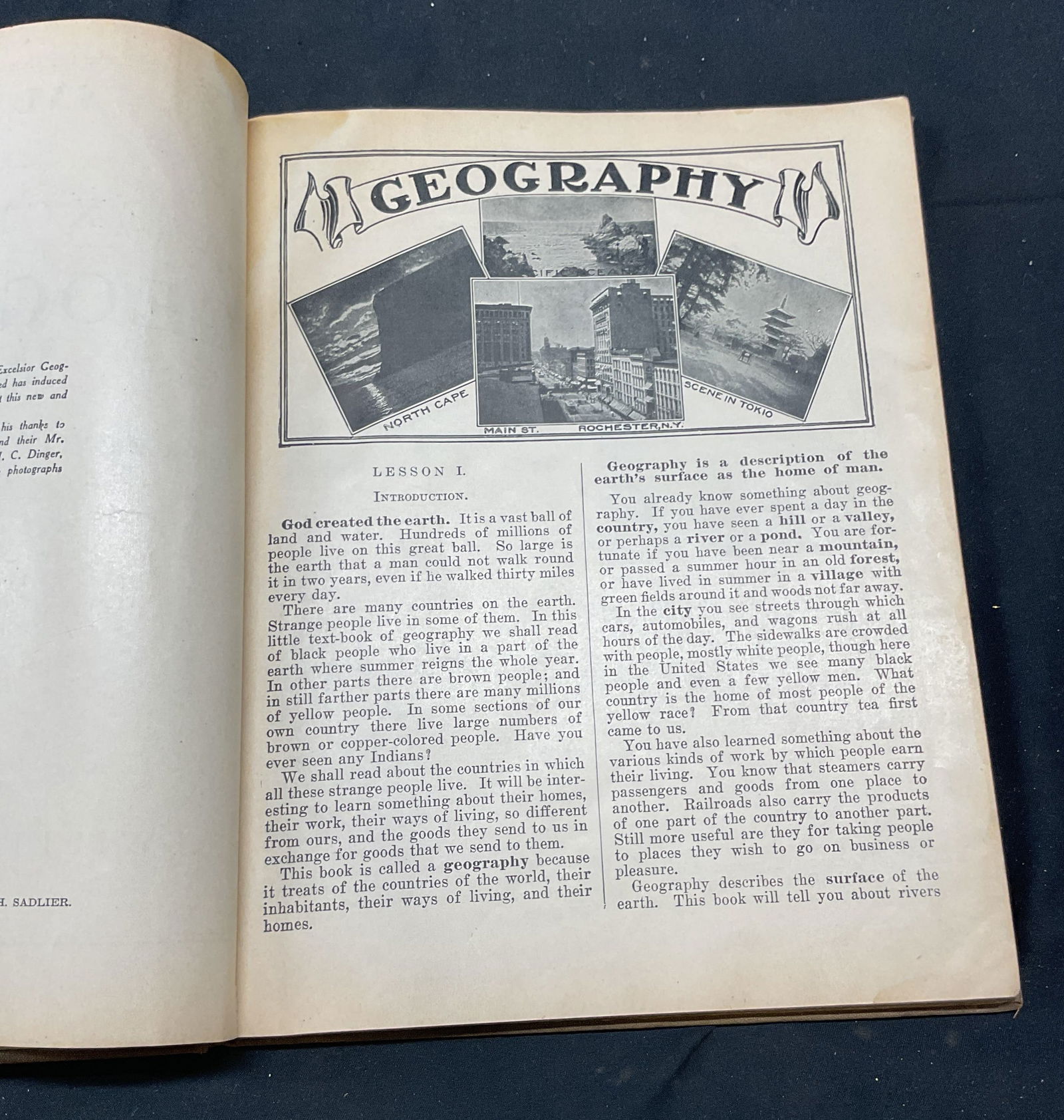 Antq Sadliers Excelsior Geography Illustrated 1925 (1 of 9)