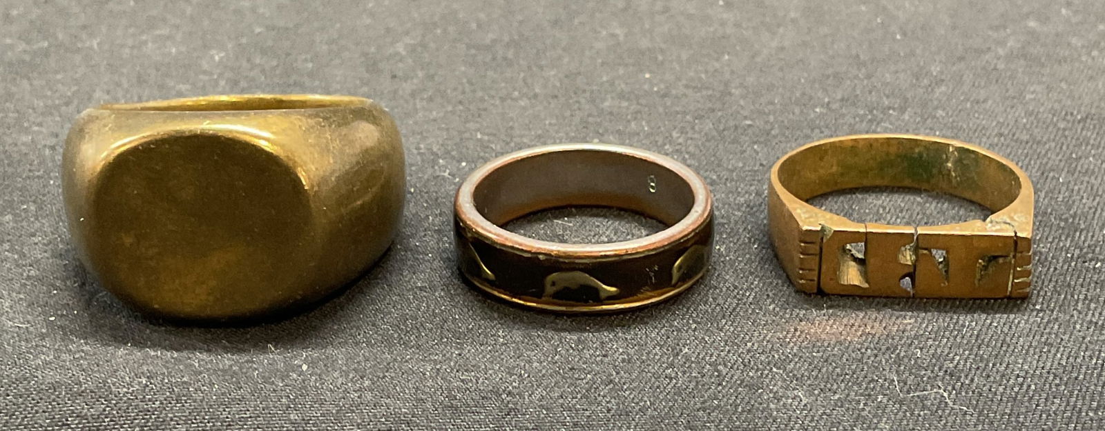 Lot 3 Brass Signet Ring, Dolphin Ring + (1 of 7)