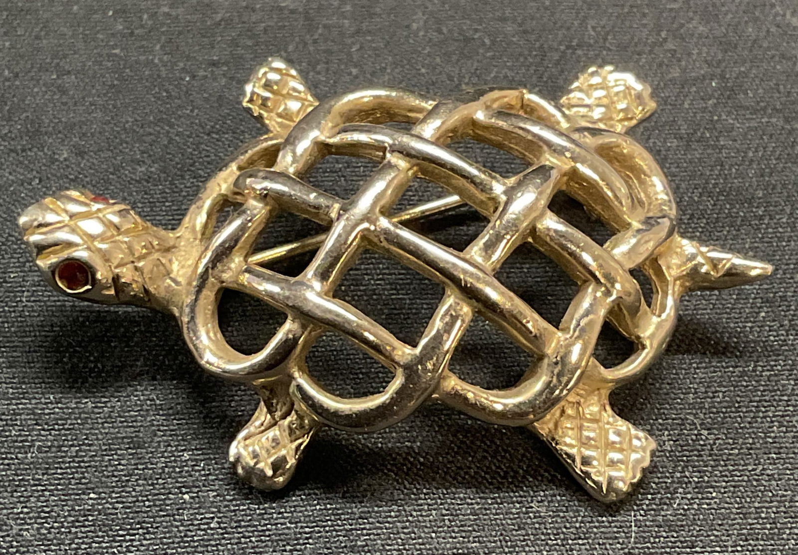 Vintage Silver Tn Red Crystal Turtle Brooch (1 of 6)