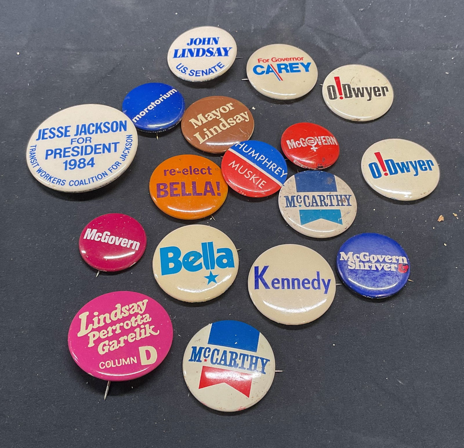 Group Lot Vintage Political Campaign Pins (1 of 7)