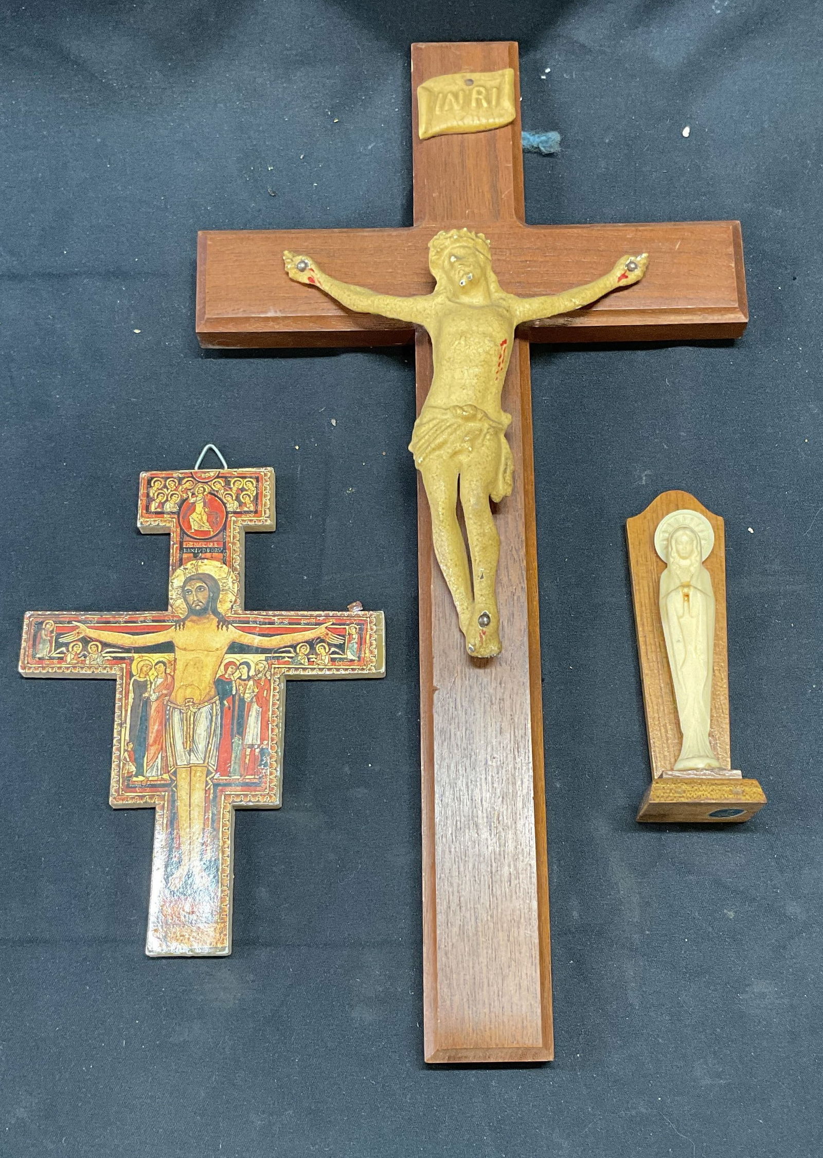 Lot 3 Wood Crucifixes & Virgin Mary Figural (1 of 8)
