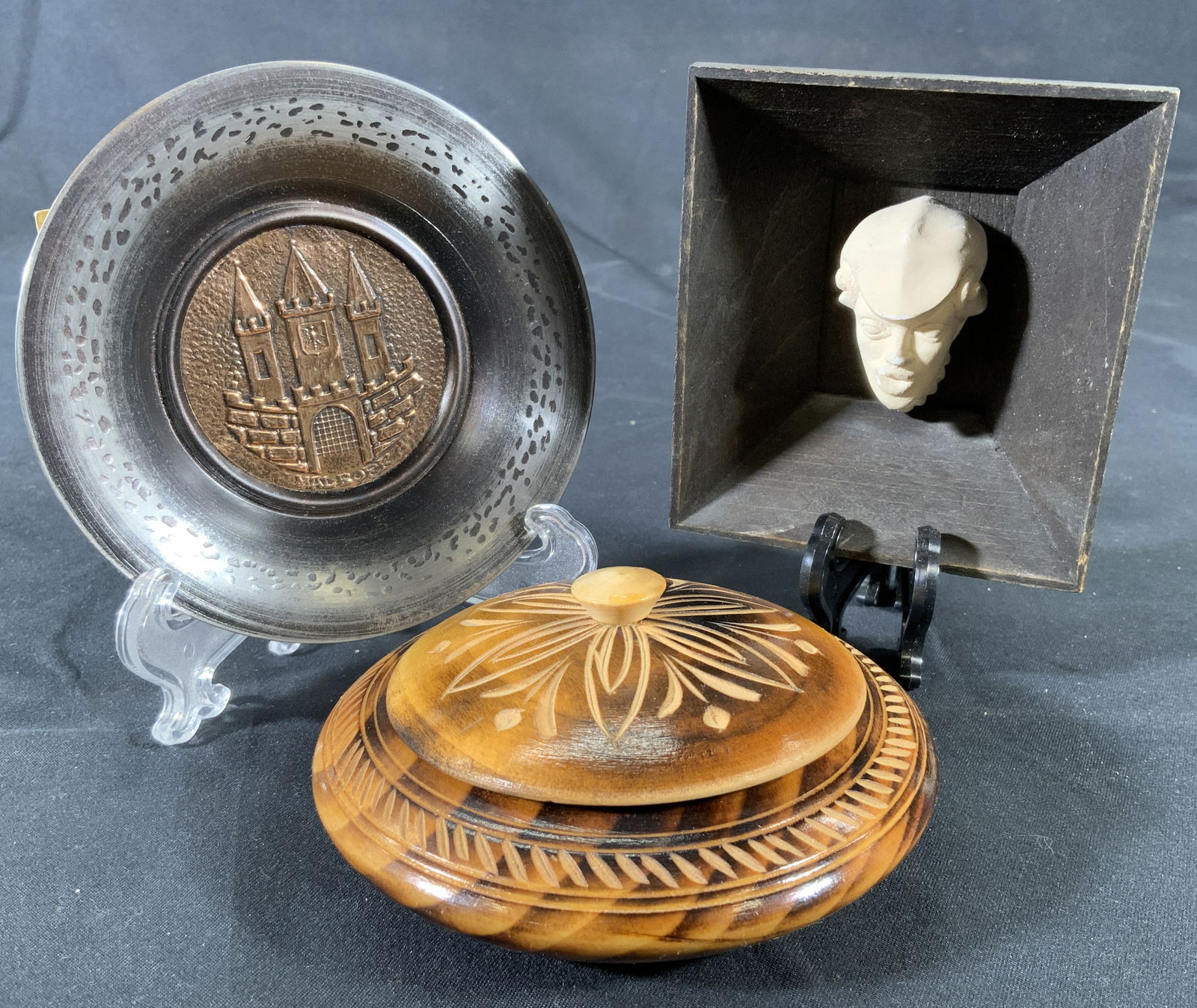 Lot 3 Polish Metal & Wooden Trinket Tray & Art (1 of 13)