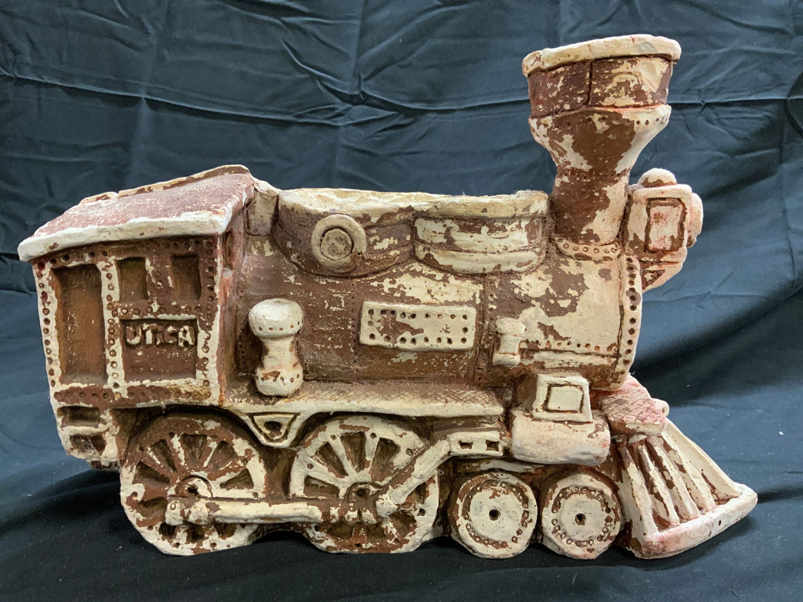 Vntg Hand Crafted Ceramic Steam Engine Sculpture (1 of 9)