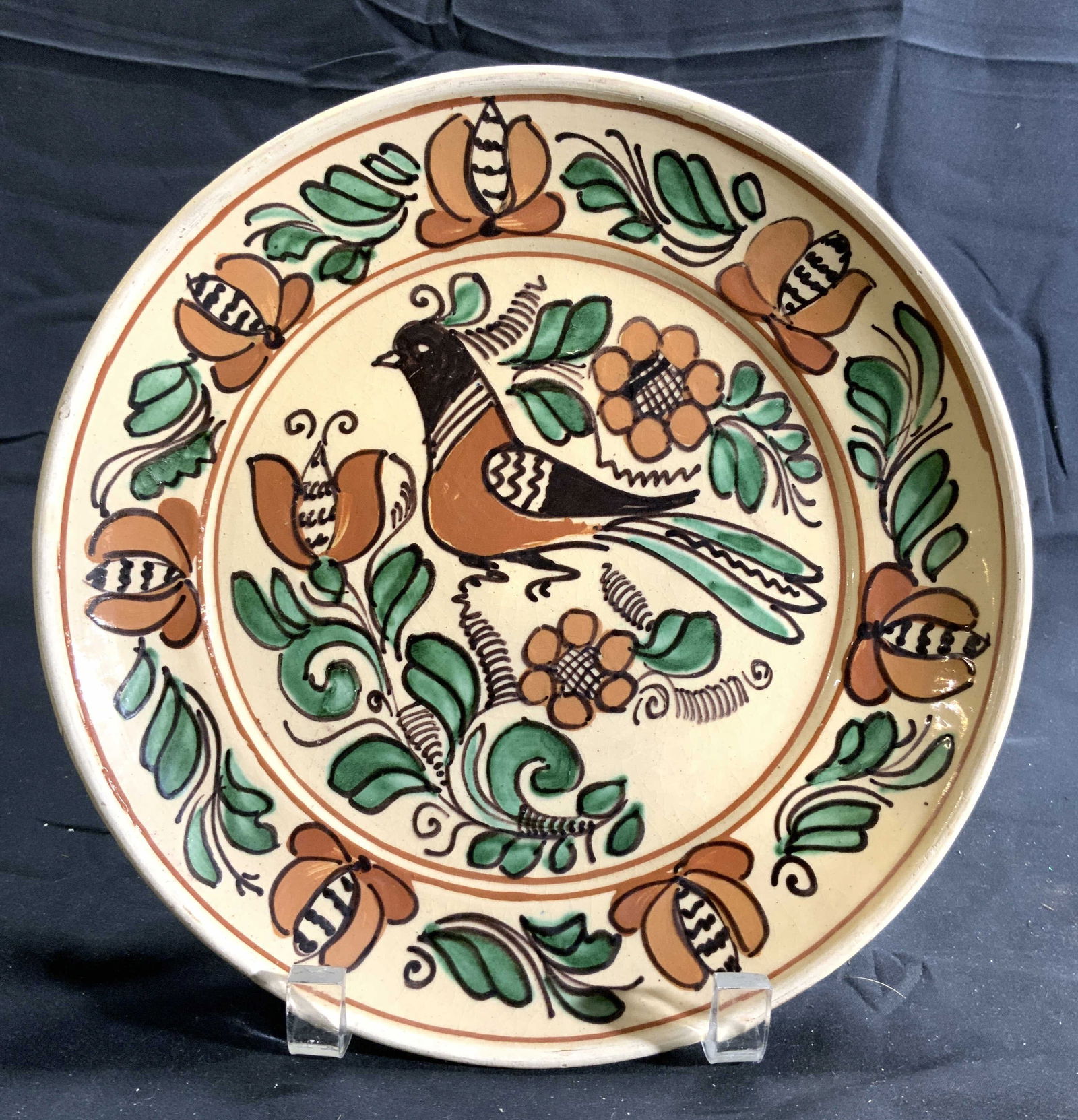 MATHE DENES KOROND Ceramic Plate (1 of 8)