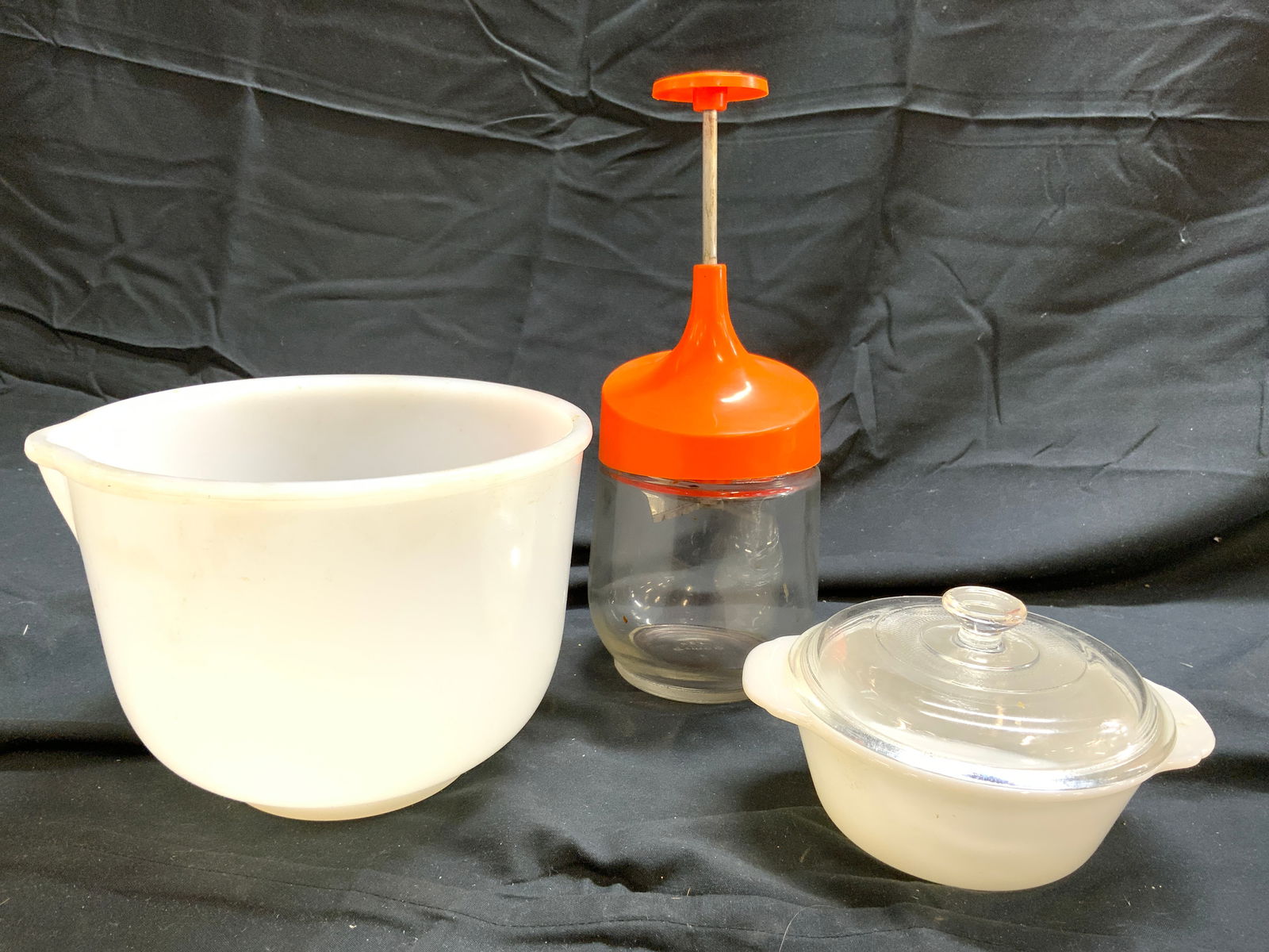 Lot 3 Glass Kitchen Accs FIRE KING & More (1 of 6)