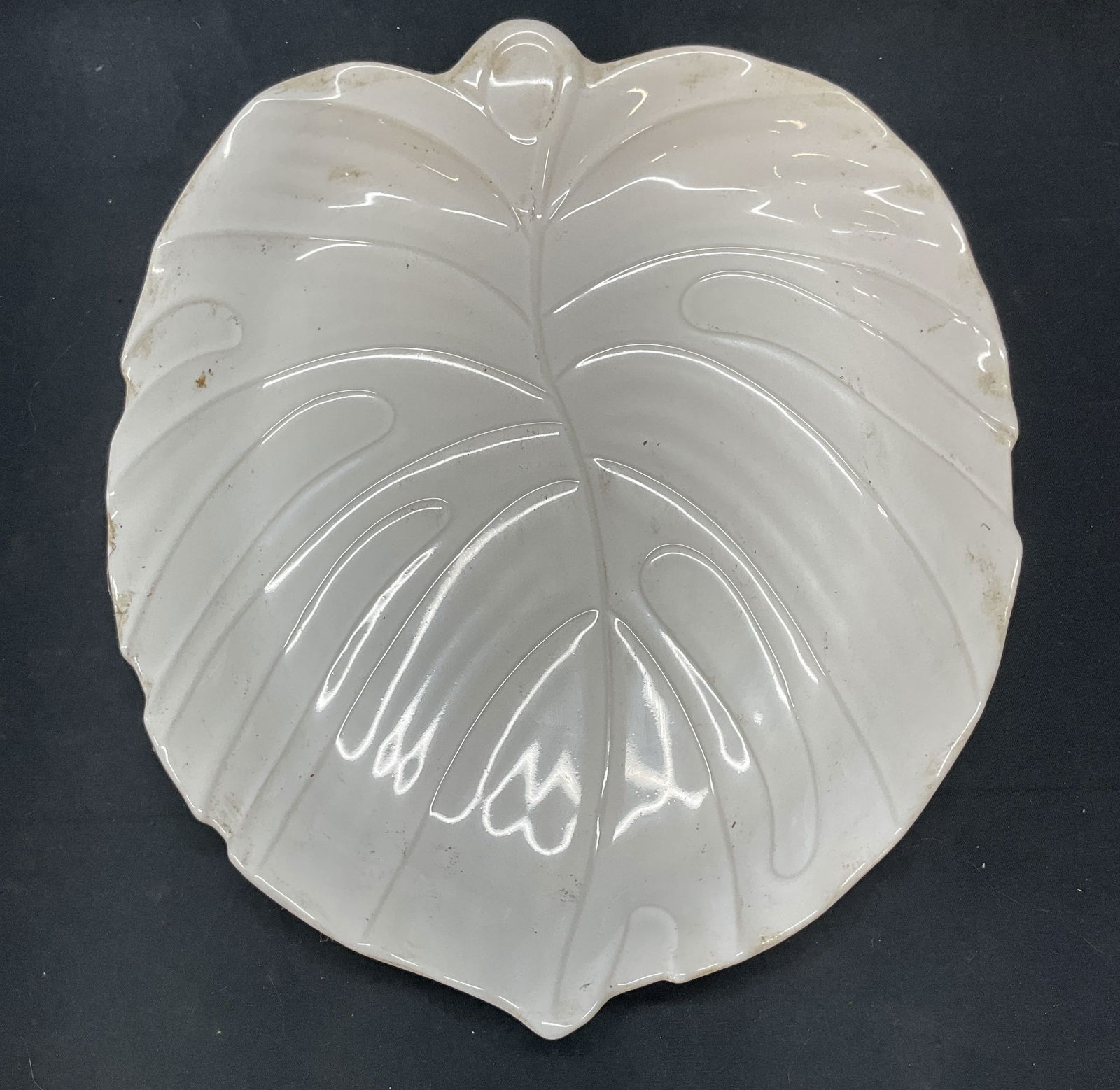 Studio Nova White Leaf Ceramic Platter Japan (1 of 6)