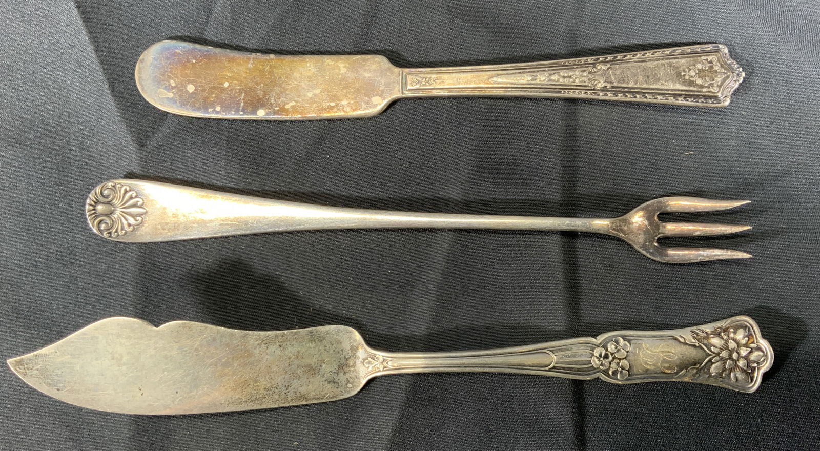 Sterling Silver & Silver Plated Fish Fork & Knives (1 of 11)