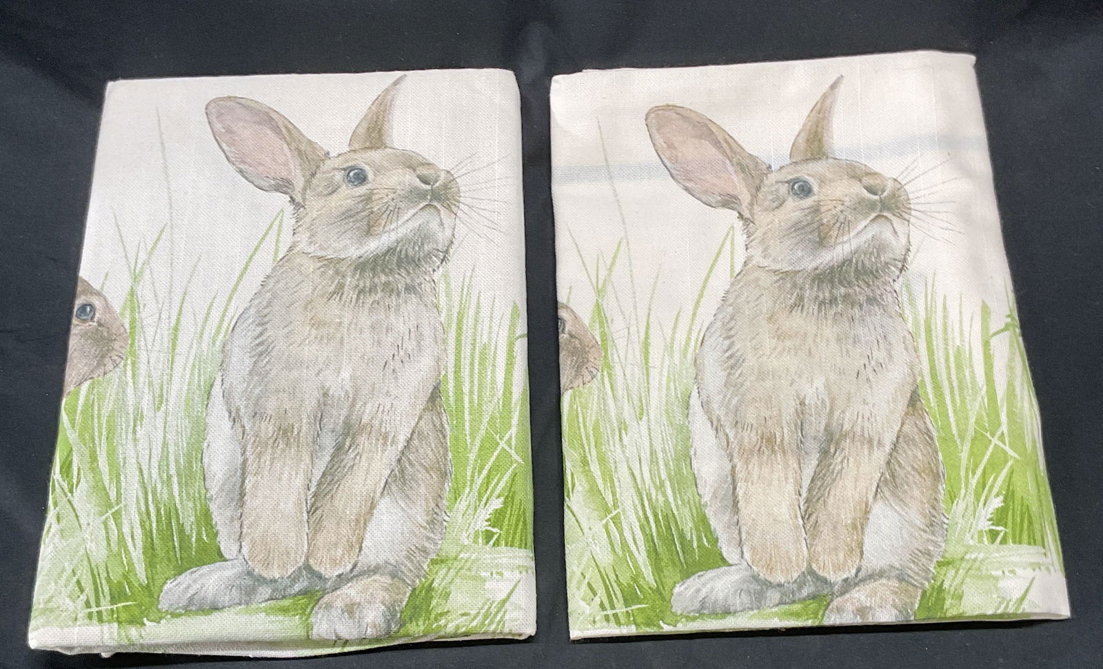 Pair Williams Sonoma Rabbit Tea Towels NWOT (1 of 6)