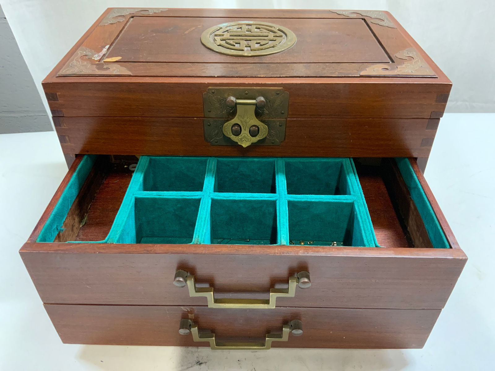Vintage Asian Wooden Jewelry Box W Handles (1 of 9)