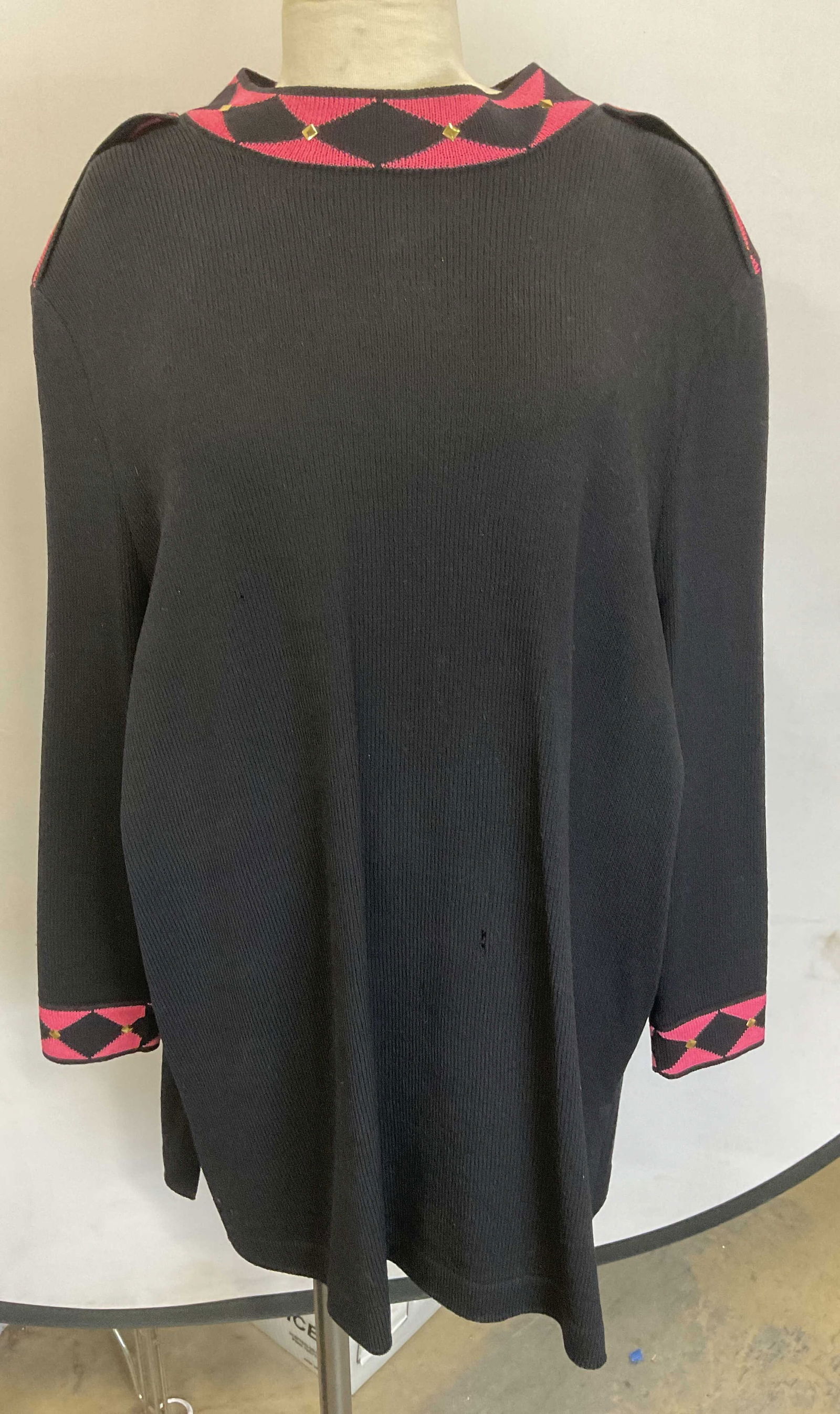 Vntg Kama St John Black pink Knit Wool Dress (1 of 8)