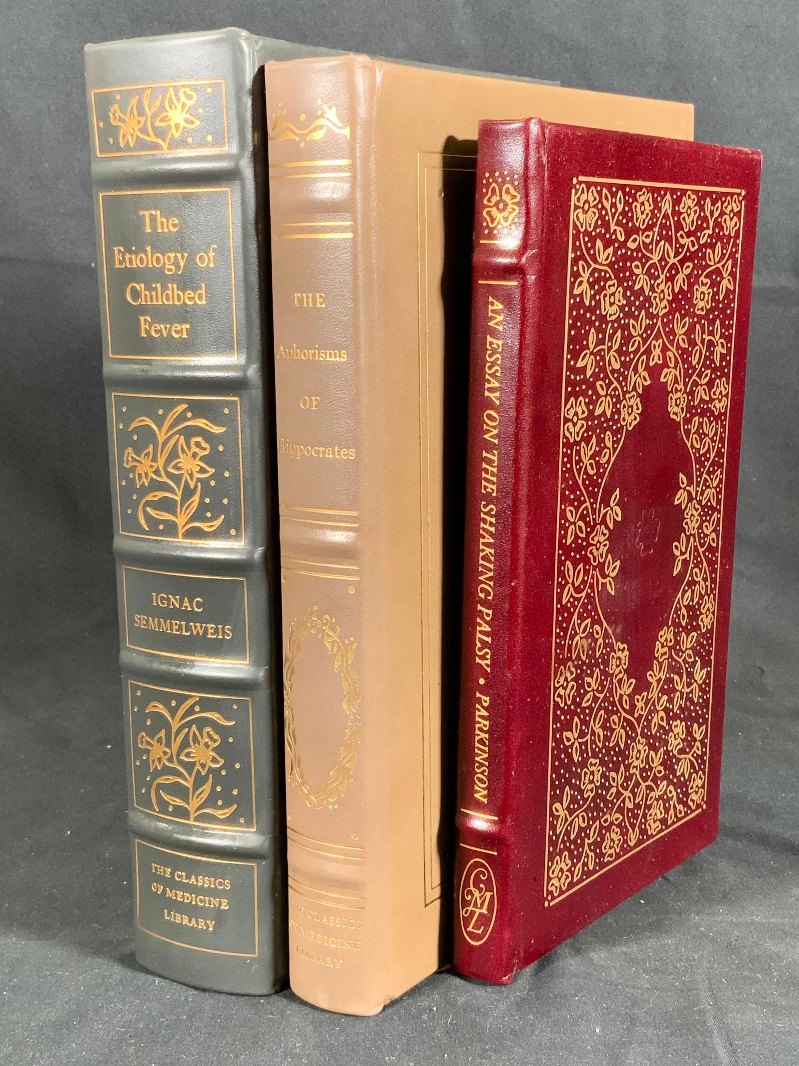 3 Vintage Medicinal Themed Books 1981-86 (1 of 14)