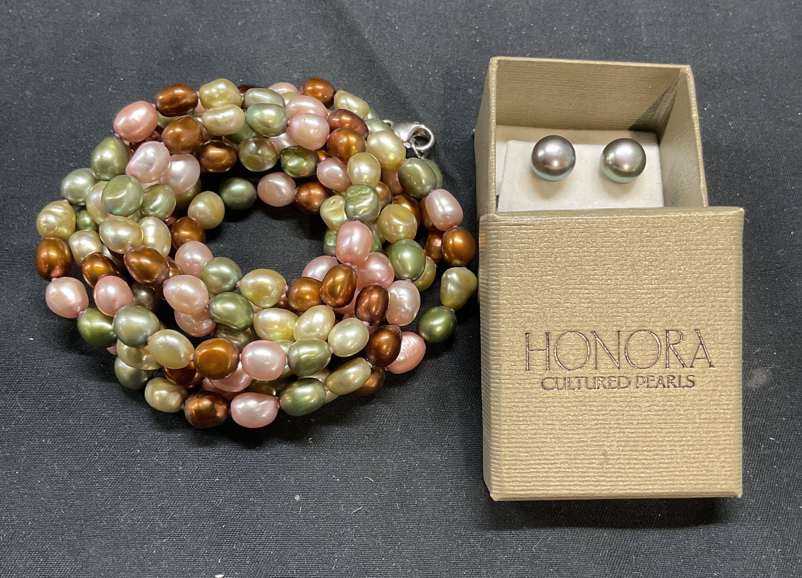 Lot 2 Honora Cultured Pearl Earrings & Necklace (1 of 7)