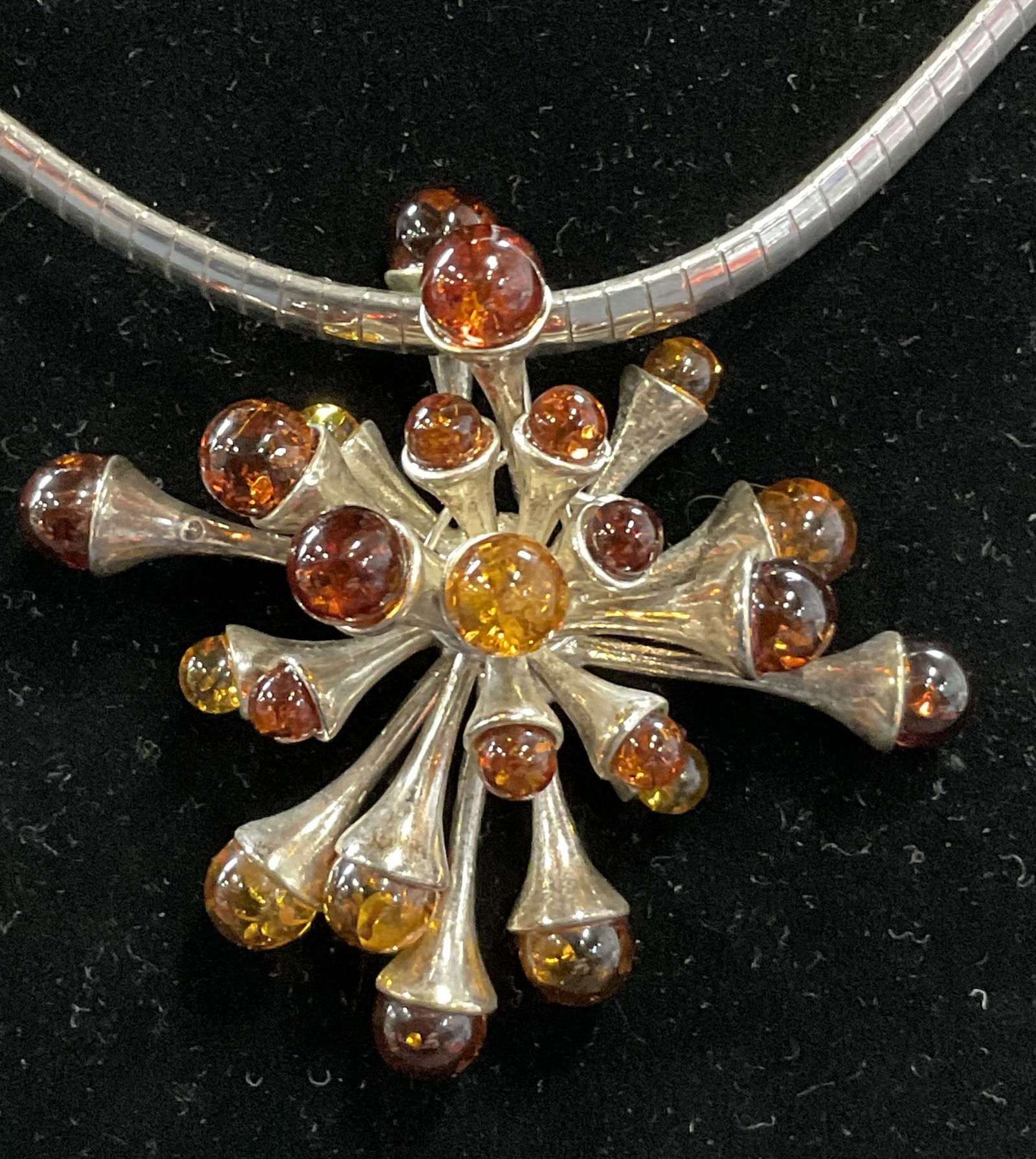 Sterling Silver Amber Pendant Necklace, Italy (1 of 6)