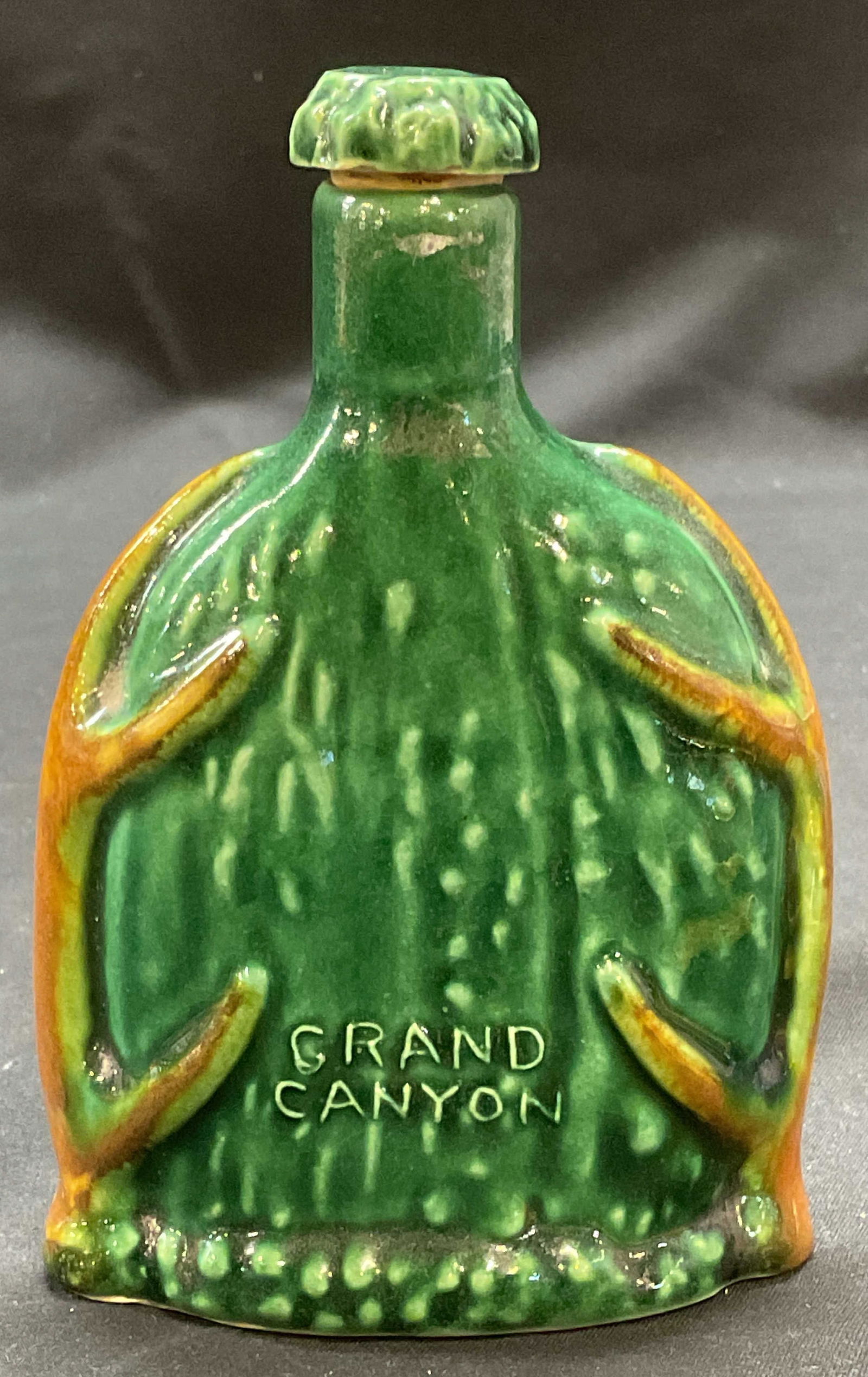 Vtg Majolica Ceramic Grand Canyon Souvenir Flask (1 of 7)