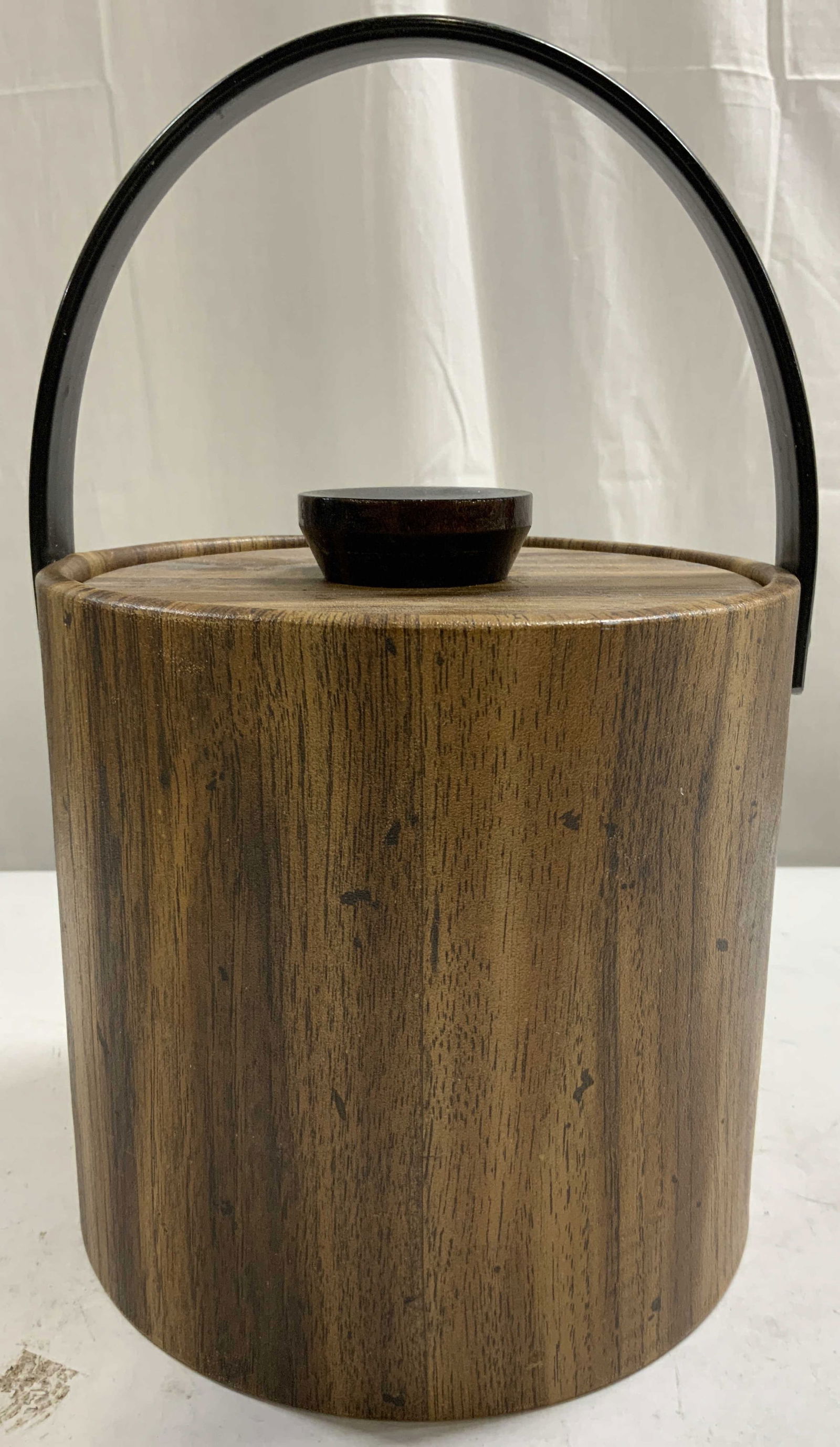 MCM Wood Grain Ice Bucket W Lid & Handle (1 of 7)