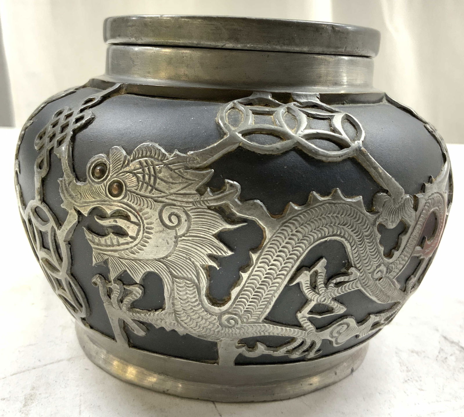 Wen Hua Shun Antq Ceramic & Pewter Dragon Jar W Lid (1 of 8)