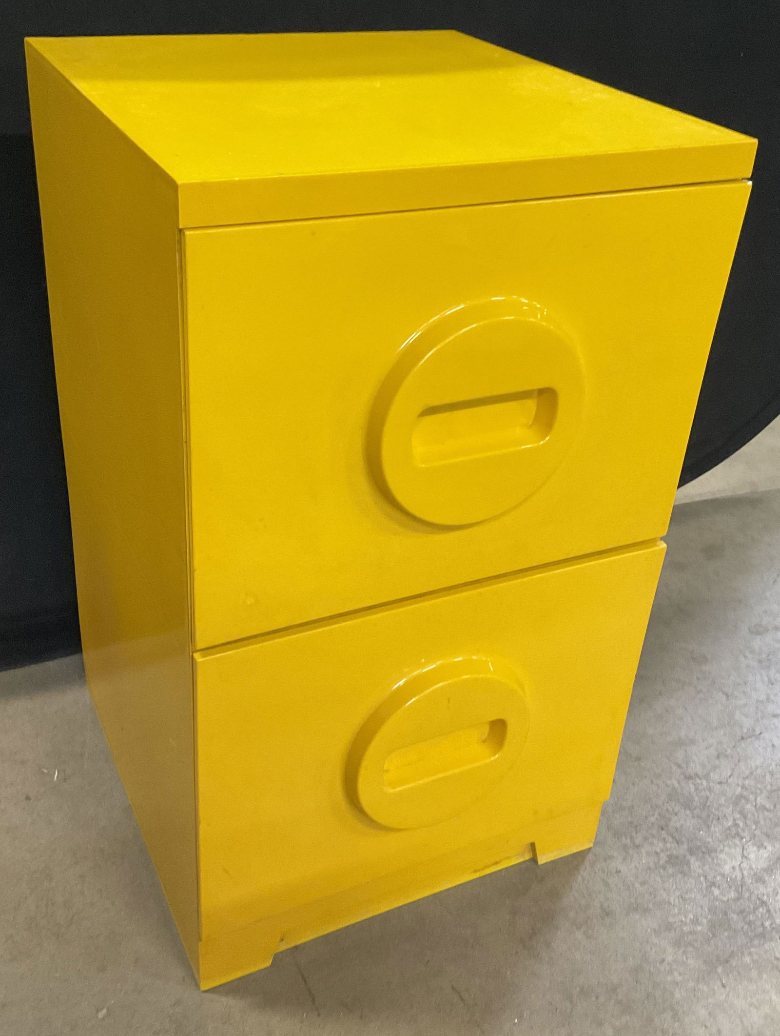 Akro-Mils Mid Century Modern Yellow Filing Cabinet (1 of 10)